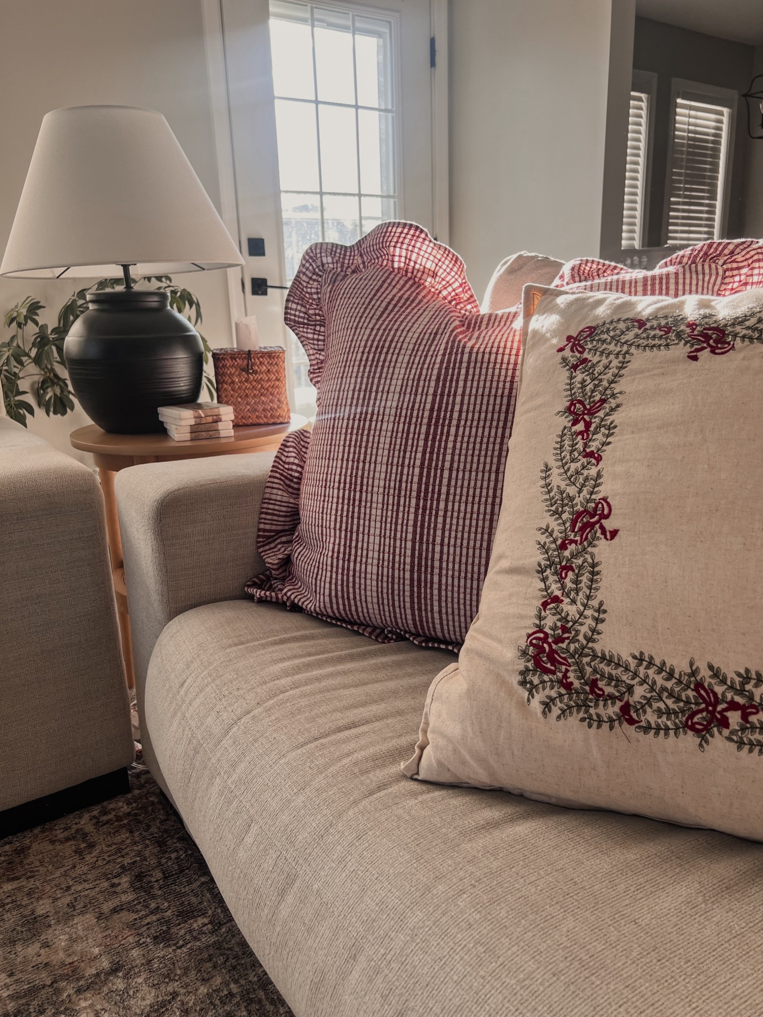 #targetfinds #targetmusthaves #targetchristmas #christmasdecor #neutralaesthetic #targethome #amazonhome #walmarthome #amazonchristmas #walmartchristmas

#LTKHome #LTKSeasonal #LTKHoliday