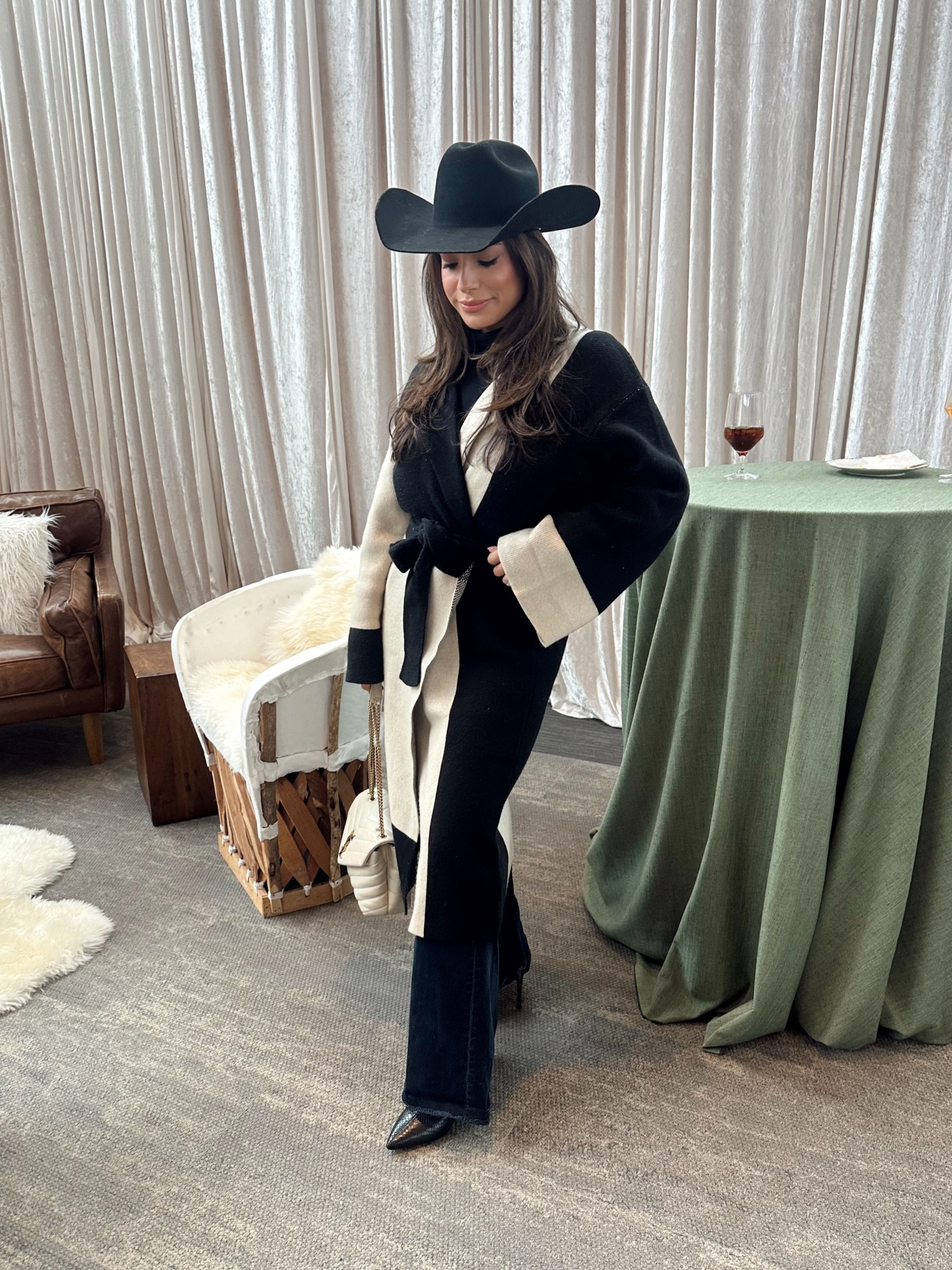 “Mountains & Martinis” in Dallas yesterday to celebrate the incredible @wedsociety.northtx book launch featuring so many of our stunning @etoillyartistry brides! @kamihudd, we adore you and your entire team so much! Thank you for all that you do! @alexakayevents, you outdid yourself per usual with this western affair! 🤠🍸

I couldn’t find the exact cowboy hat but linked something very similar!! 

#LTKStyleTip #LTKMostLoved