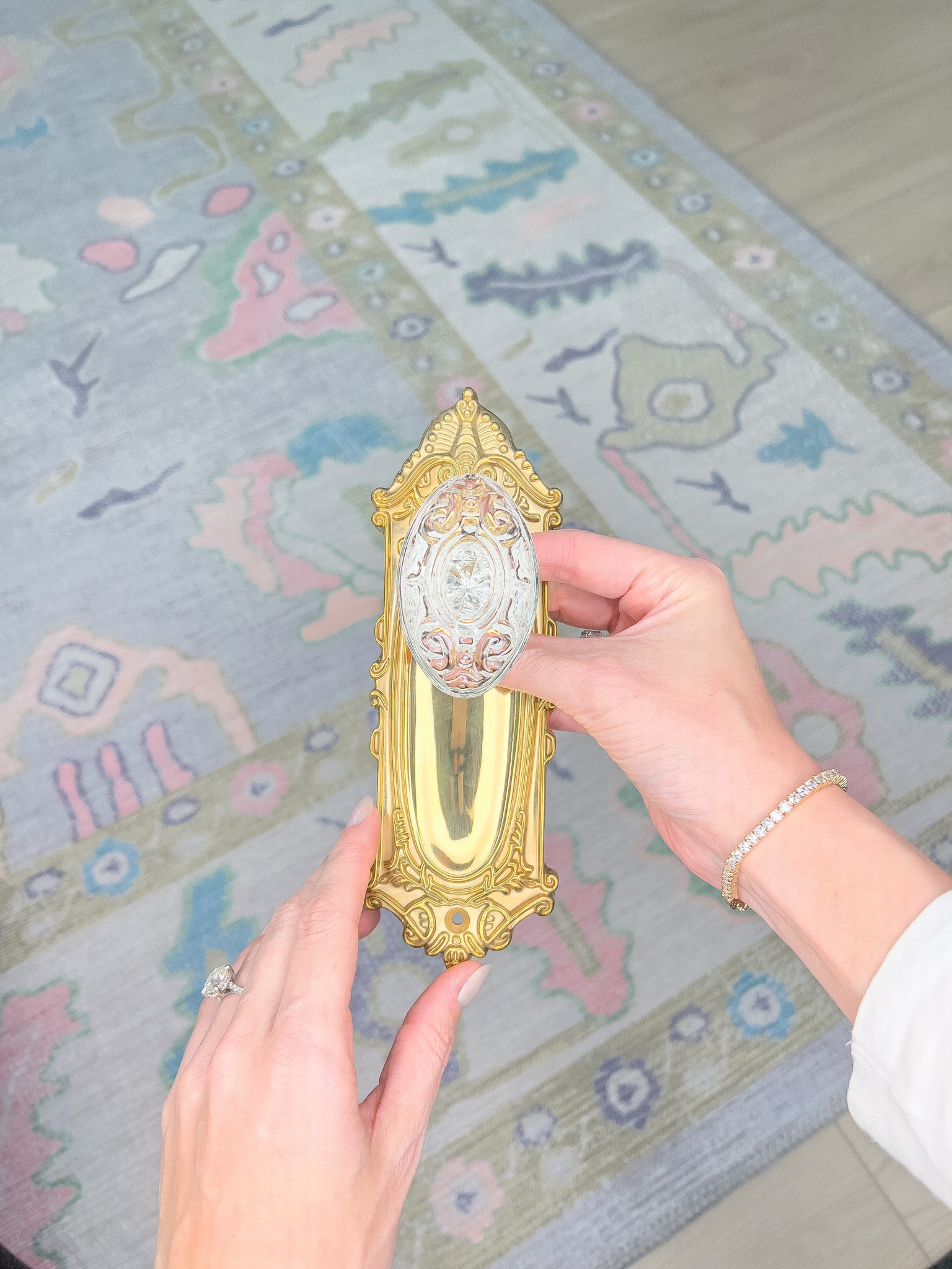 eek pinch me!! so excited about these beautiful unlacquered brass crystal knobs for my dressing room
vintage knob
grandmillenial home
new build upgrade
Modern oushak rug
Nostalgic warehouse victorian long plate

#LTKunder100 #LTKhome #LTKunder50