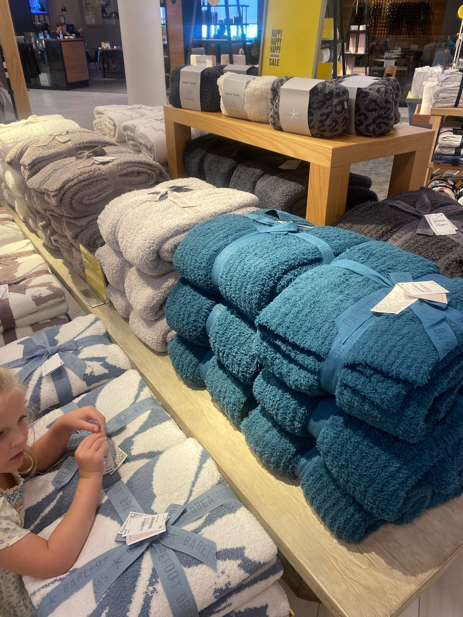 Barefoot dreams blankets still fully in stock and on sale 

#LTKxNSale #LTKhome