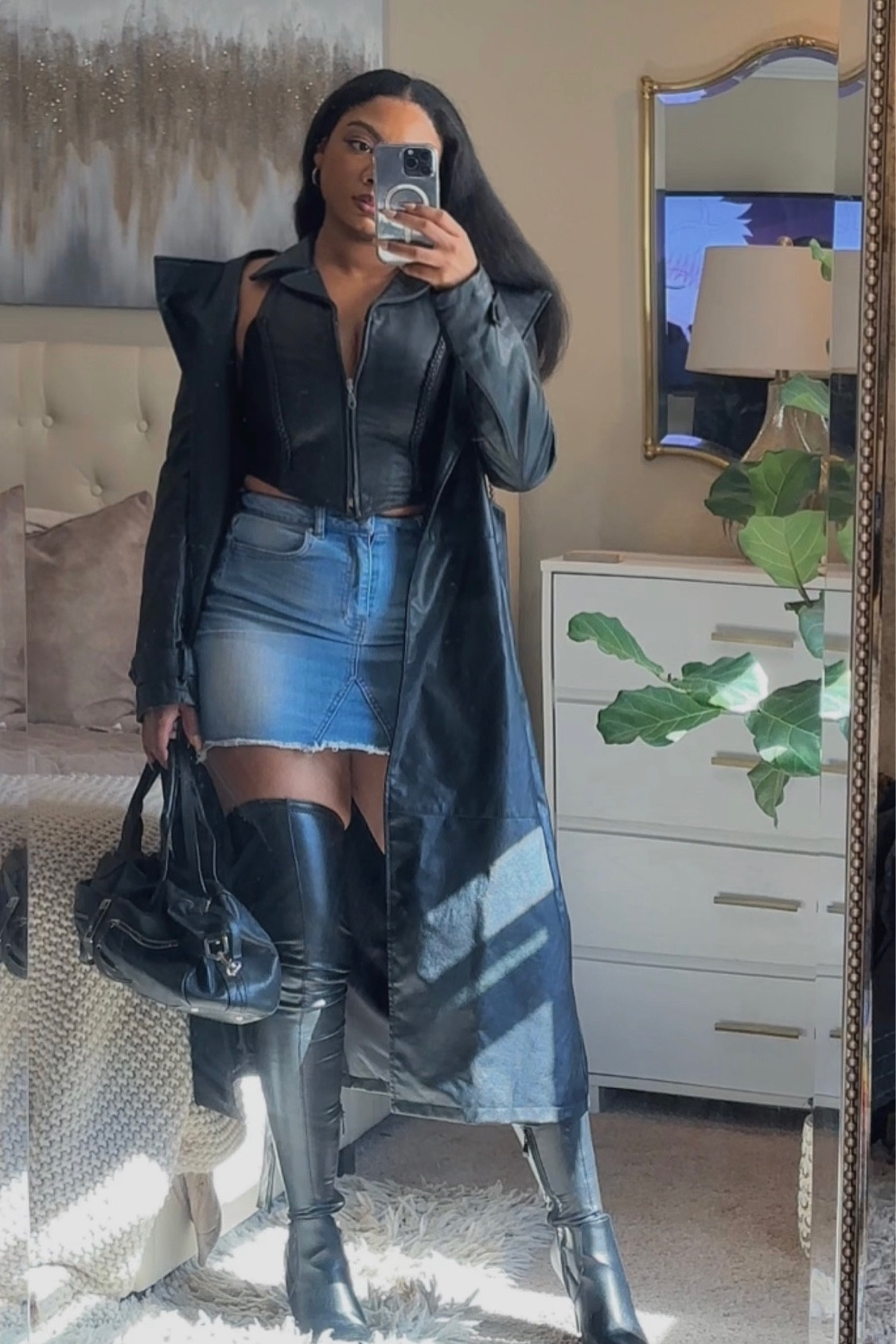 Fall denim mini outfit 

#LTKmidsize #LTKstyletip #LTKsalealert