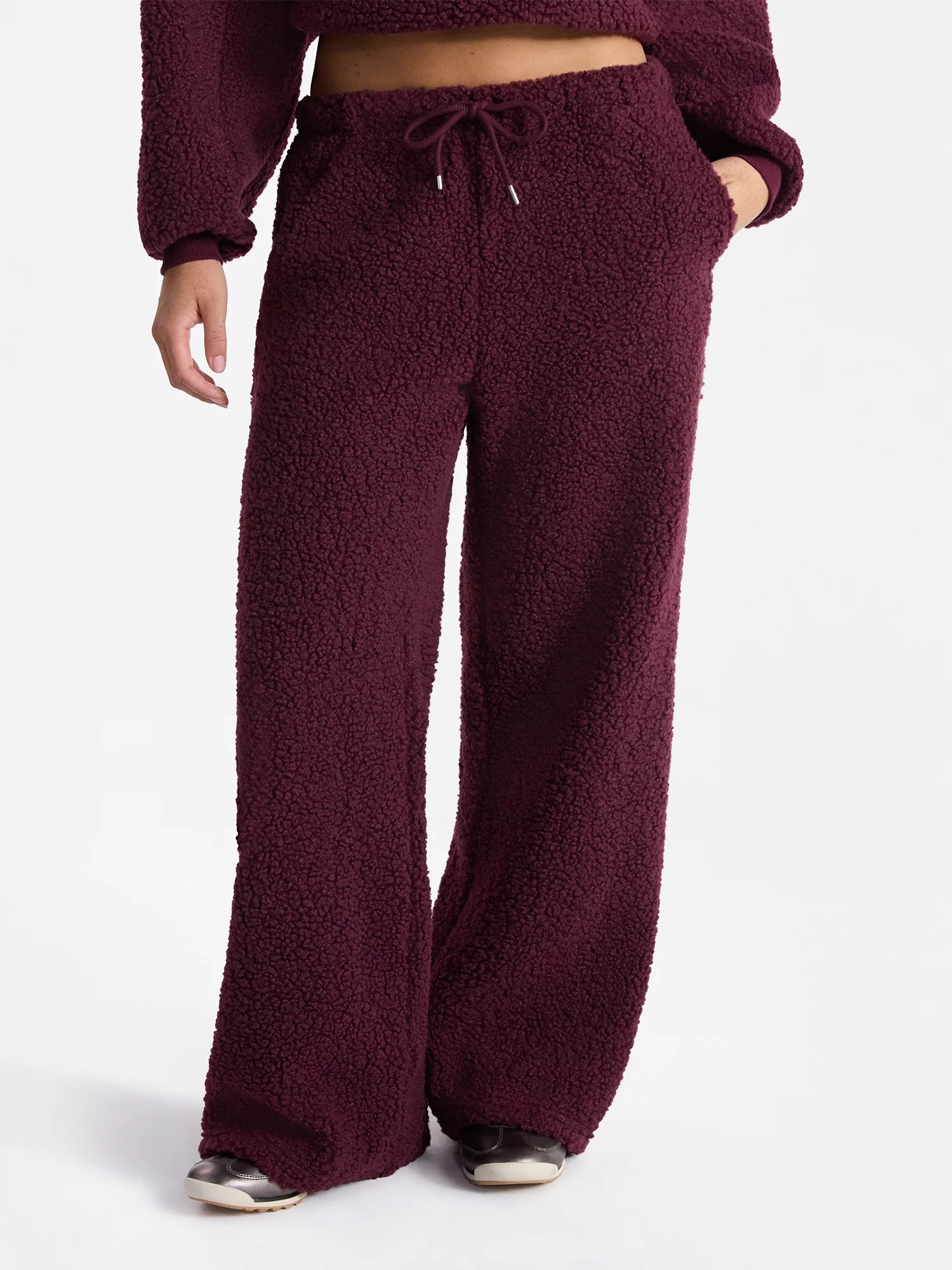 No Boundaries Wide Leg Plush Pants, 30.5'' Inseam, Women's | Walmart (US)