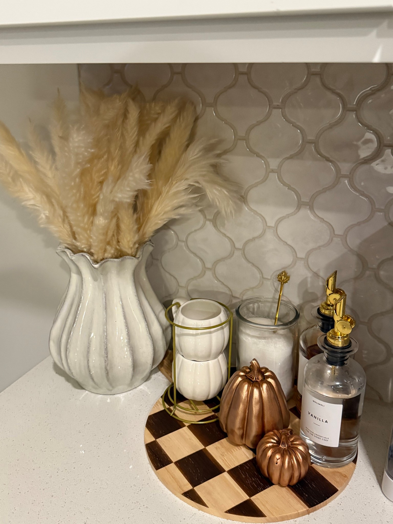 You guys the 3 & 5 dollar area in target is so cute right now with fun fall things !! Also my vase is back in stock it’s gorgeous 🍁

Target, Target find, coffee, coffee bar, fall 

#LTKSeasonal #LTKFindsUnder50 #LTKHome