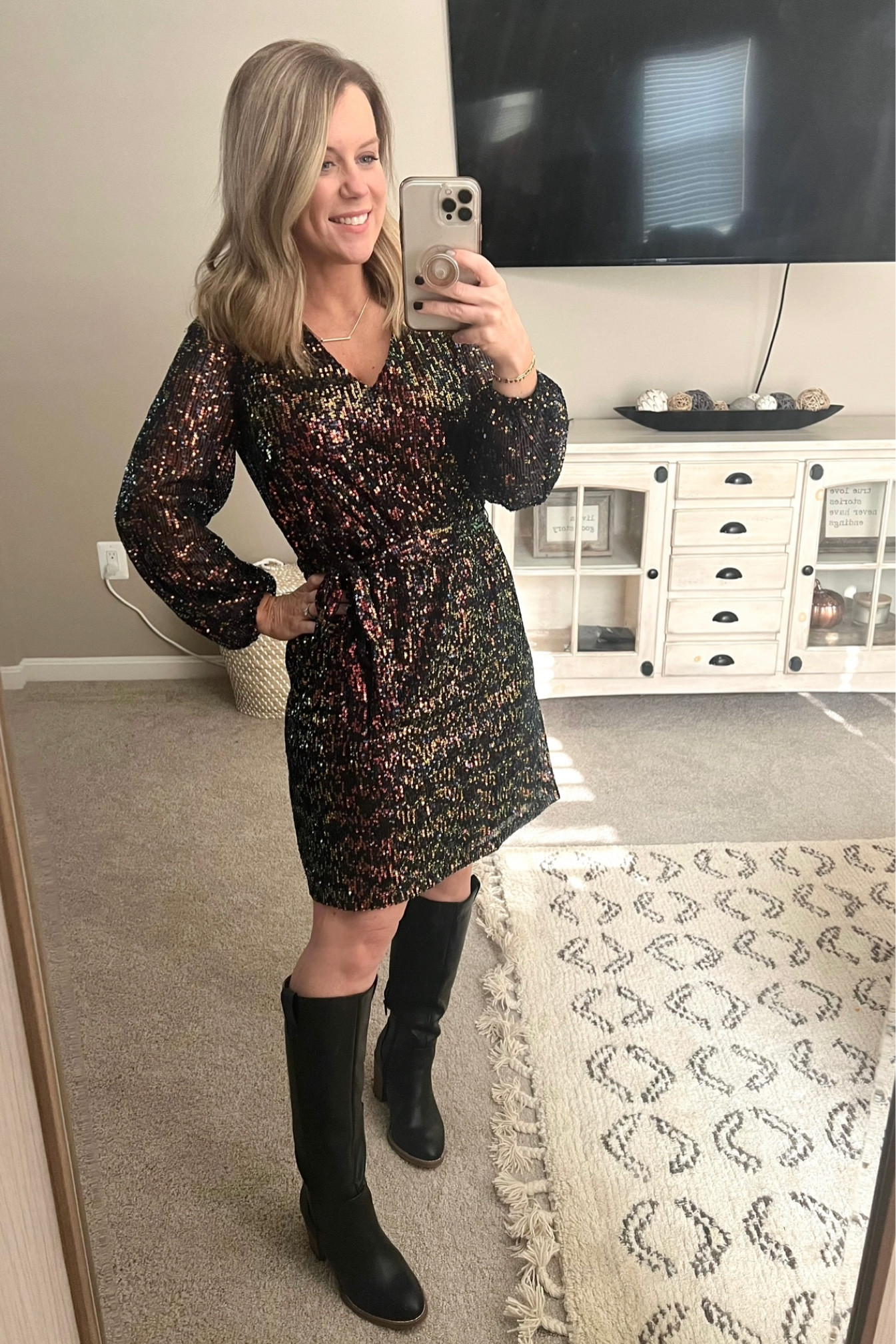 The sequins in the dress come off silver in photos so I wanted to post a video and photo of this beautiful dress ! From loft and 40% off until tomorrow 

Holiday, holiday dress, sequins, tis the season, sequins season 

#LTKsalealert #LTKHoliday #LTKSeasonal
