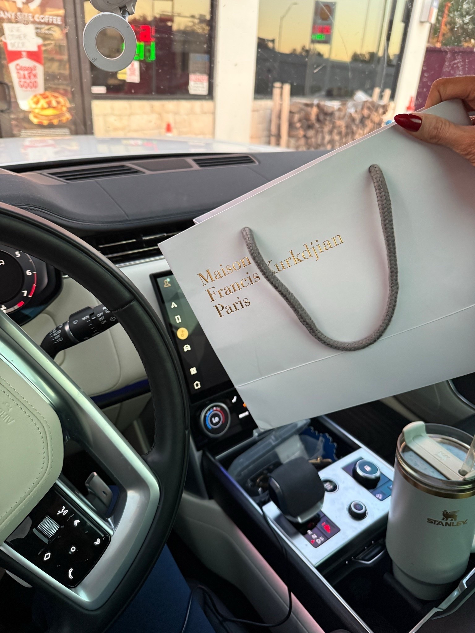 These perfumes are exactly what to get for the luxe lover who already has everything. The scents are incredible, so high-end, and feel truly special. Perfect holiday gifts! 🤍

Designer perfume, parfum, hair mist, beauty deals, Black Friday deal, Emily Ann Gemma

#LTKGiftGuide