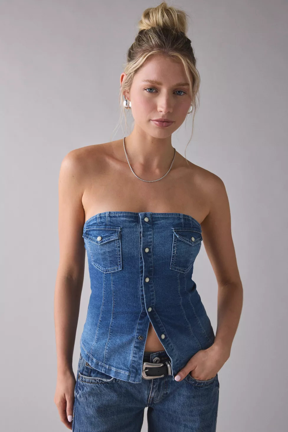UO Riley Strapless Seamed Denim Tube Top | Urban Outfitters (US and RoW)