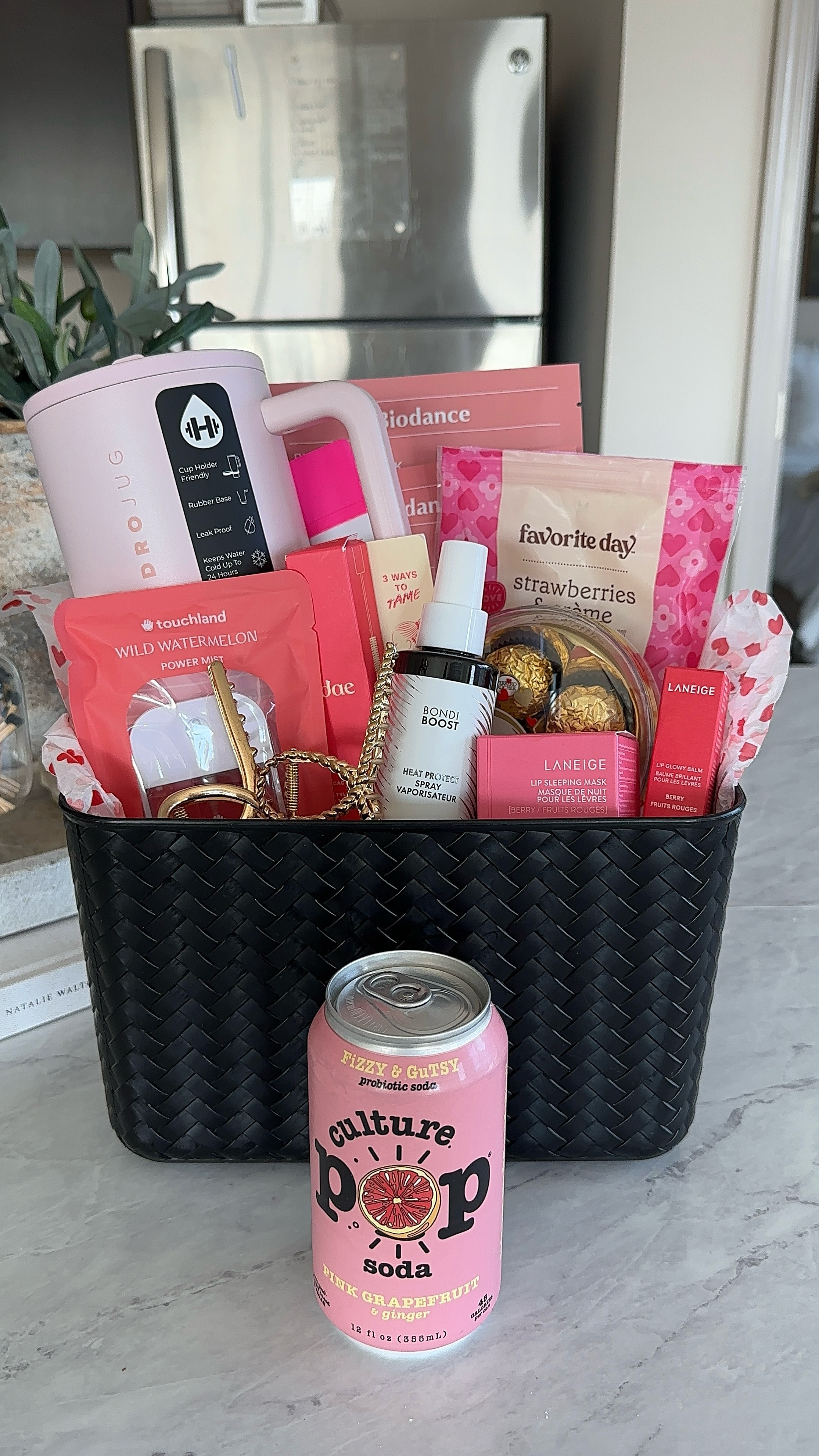 galentines gift basket idea