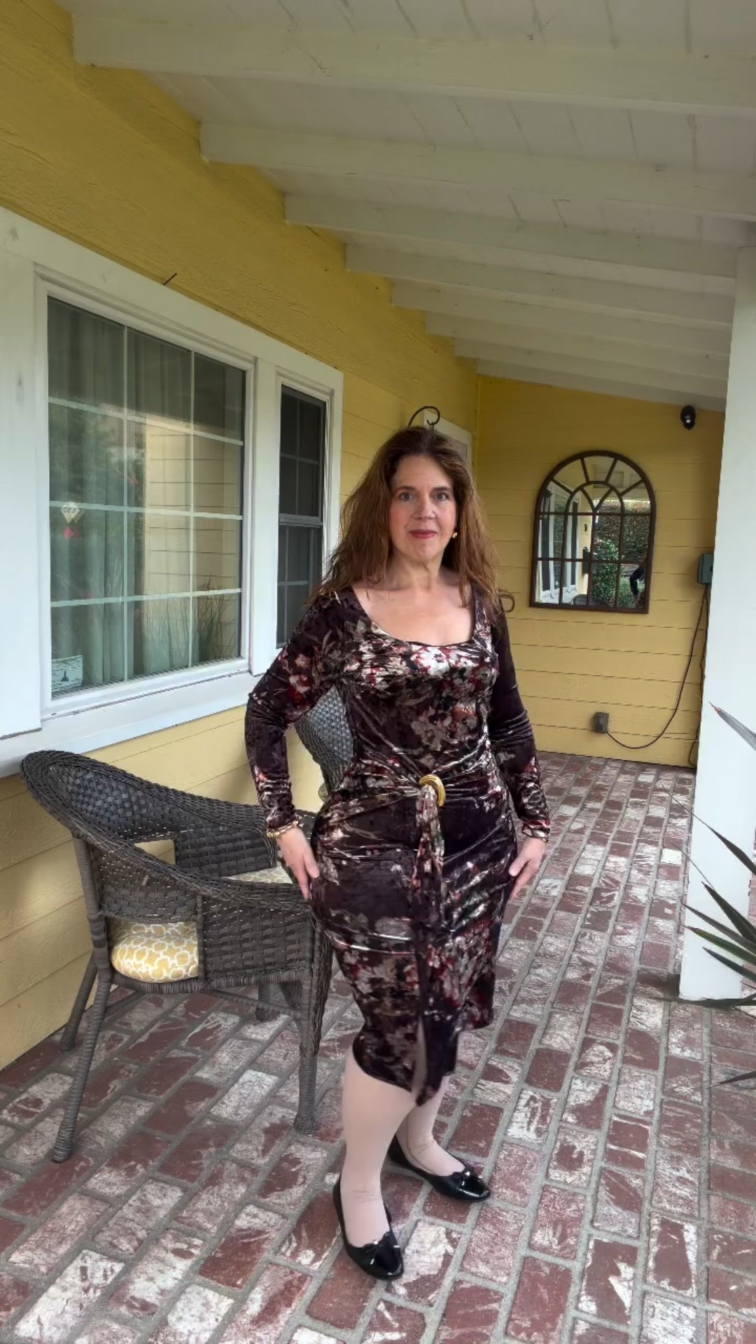 Changing the world one day at a time 🌎

Style is a key factor in how you move about in the world and how you are received.  How you show up is as important as what you bring.

In my experience, what you wear completely affects your confidence and ability to interact with your best foot forward.

Are you ready to step into your power and level up?
Book into your first Coaching call with me by scheduling through my Stan Store⬆️

Comment READY for a direct l i n k👏
#stylecoach #stylementor #levelupyourlook #scheduletoday #imageconsultant