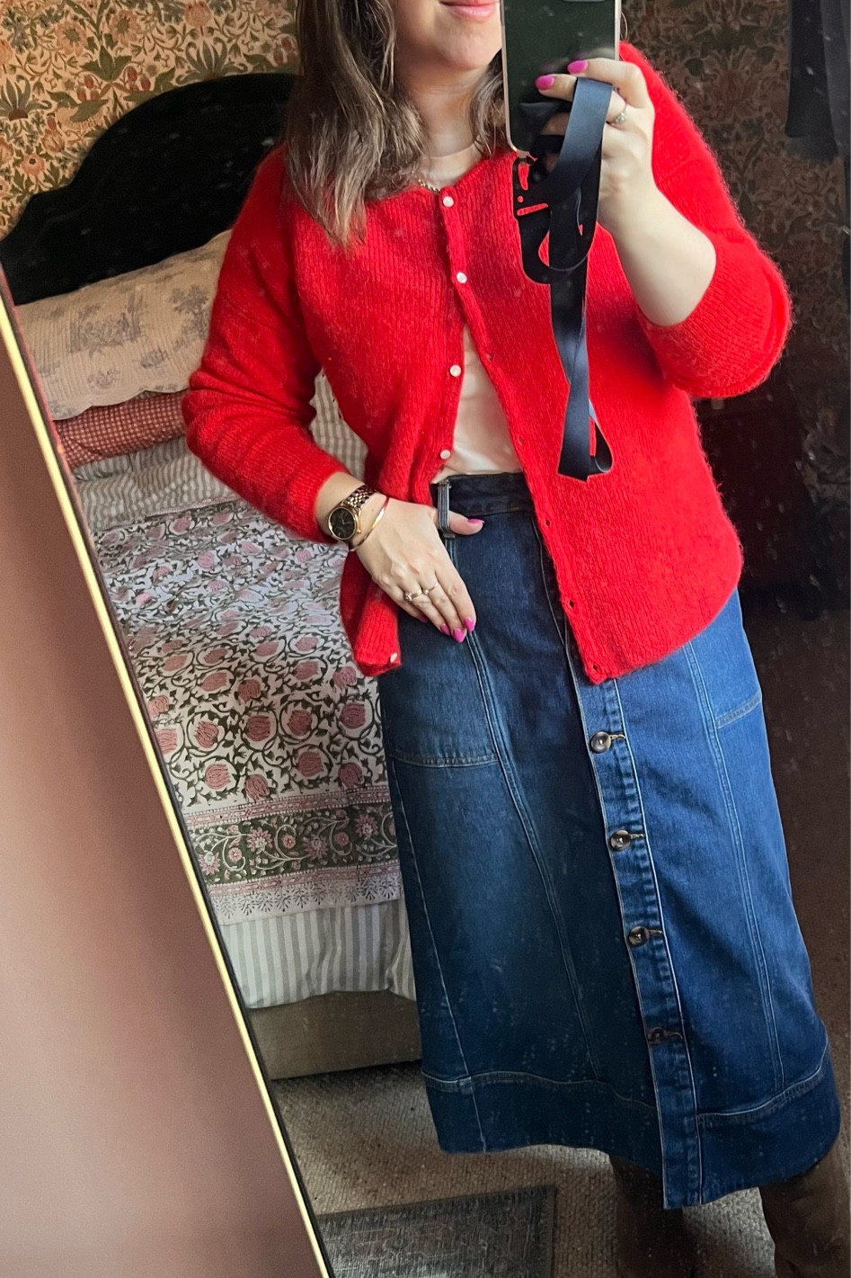 Bury me in this #sezane cardigan. I can’t stop wearing it! And I was going to return it 🤣 #sezaneaddict #boden