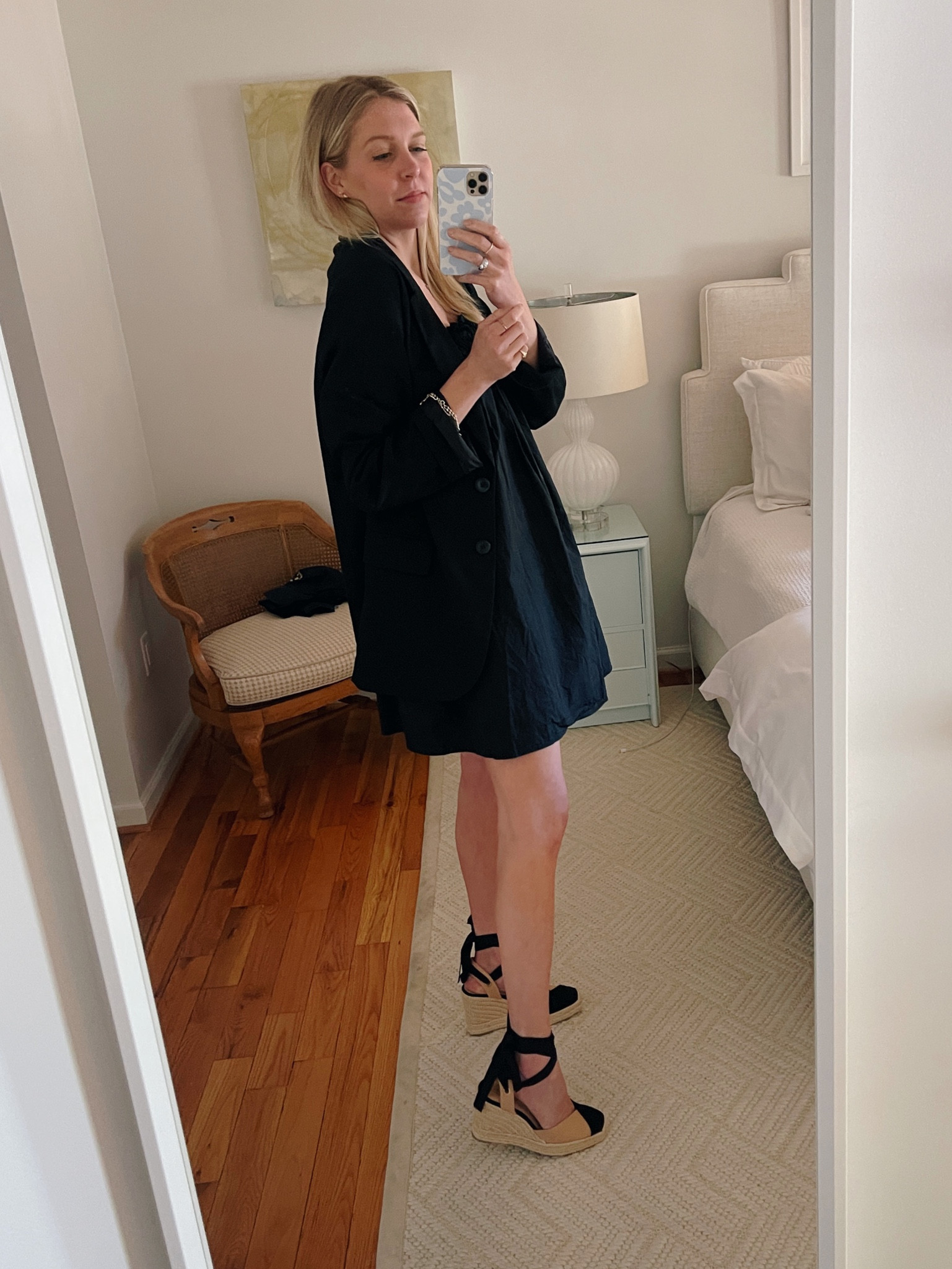 Thrown together outfit that is really working for me.

Shoes are Zara lace up wedge espadrilles! 