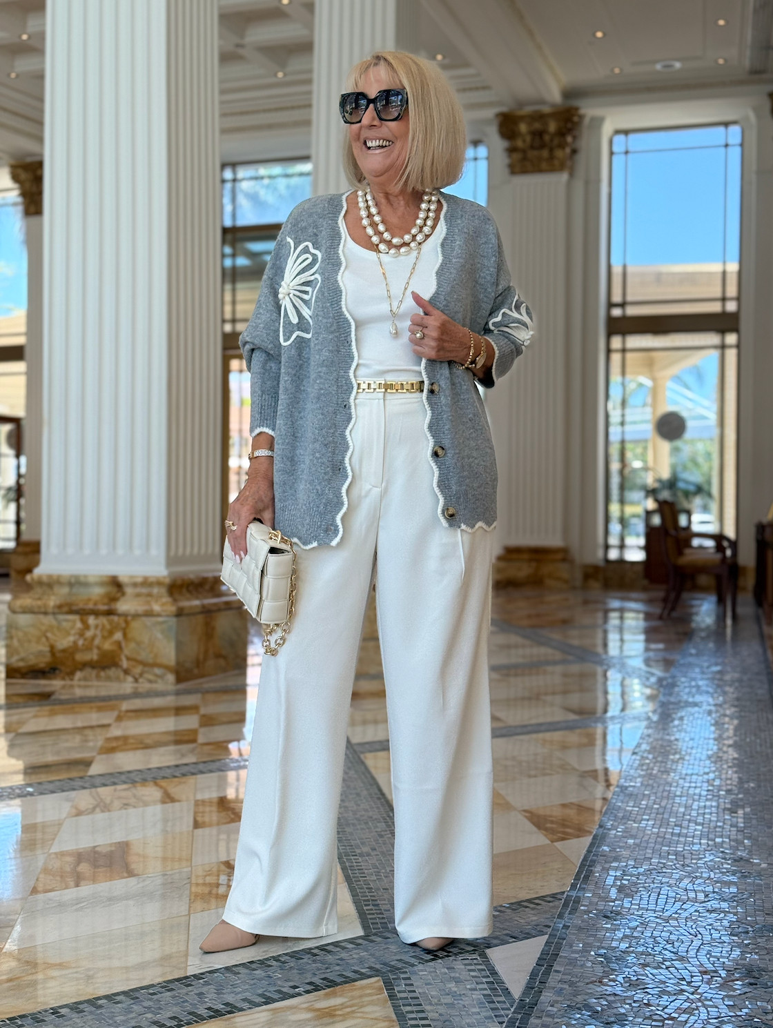 CLASSIC and SO STYLISH!  🖤🤍

I am loving these SEPARATES from @commense.official

They are ELEGANT,  VERSATILE and so STYLISH!

**Don’t forget to us my DISCOUNT CODE:  leanne_12  for 12%OFF!

HAPPY SHOPPING! 🛍

🔗 SHOP: LINKS in BIO and STORIES or Message SHOP! 🛍
**  You can also SHOP my LTK!  🛍

👗 Outfit Details:

-  SPU: OA250730029 3D Floral Detail Tweed Blazer in Black & White - Size M 
-  SPU: OA220608008 Oversized High Waisted Pleat Front Trousers in Black - Size L

-  SPU: OA231006005 Pearl Trim Ripped Hem Cardigan in White - Size M
-  SPU: OA251013057 Floral Applique Scalloped Edge Wool-Blend Cardigan in Grey - Size M
-  SPU: OA250804055 Belted Pleated Straight-Leg Pants in White - Size L

#ThisWithThis #PaidPartnership #OOTD #StyleOver50 #StyleInspiration #AgelessElegance #AffordableStyle 

 #LTKaustralia #LTKover50style #LTKstyletip