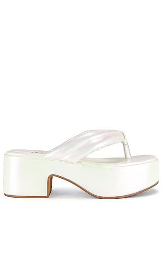 Jeffrey Campbell Luau Platform Sandal in White. - size 9 (also in 10, 6.5, 7, 7.5, 8, 8.5, 9.5) | Revolve Clothing (Global)