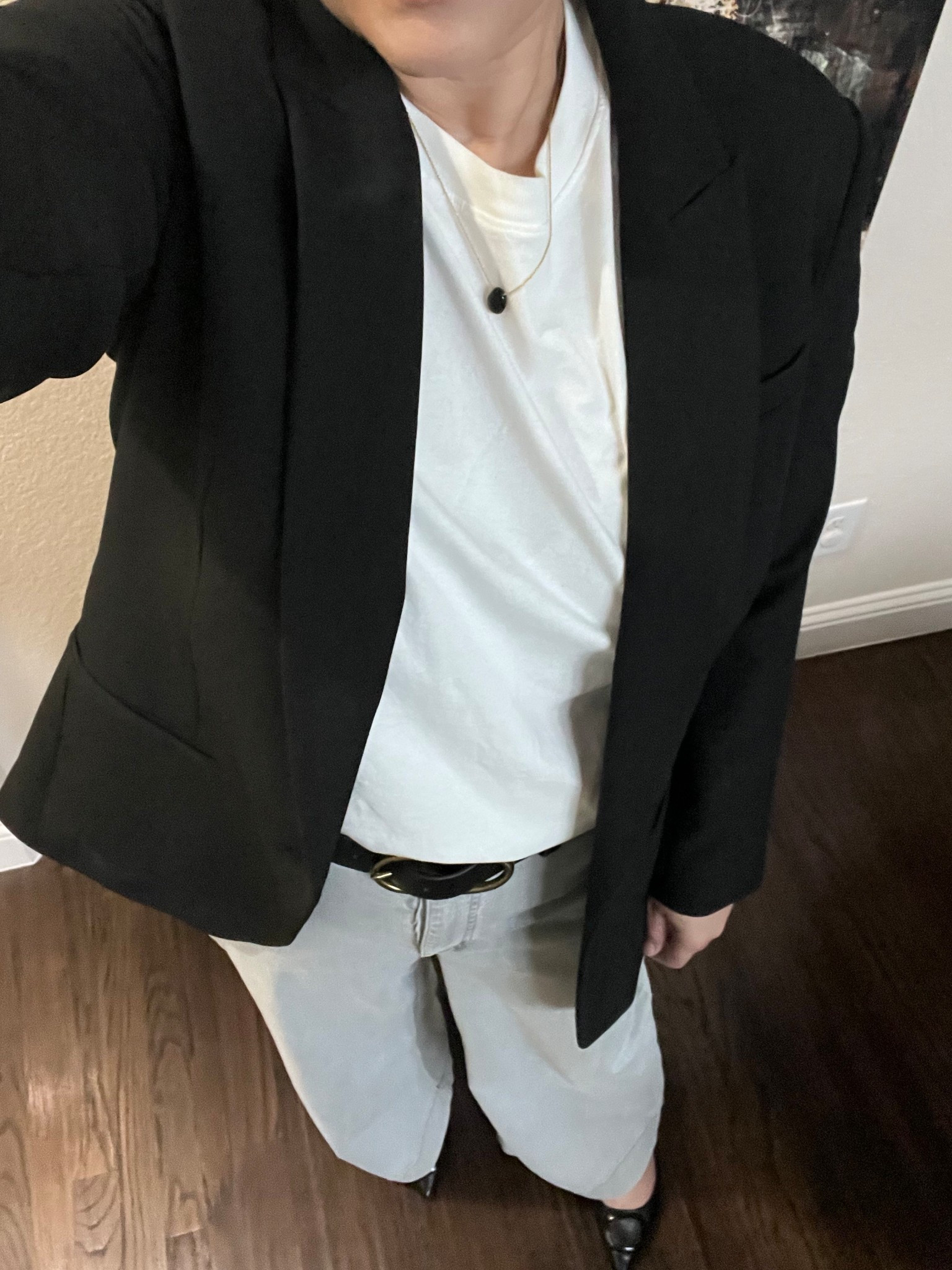 Blazer with a white tee. Perfect elevated casual combo.

#LTKMidsize #LTKOver40 #LTKootd