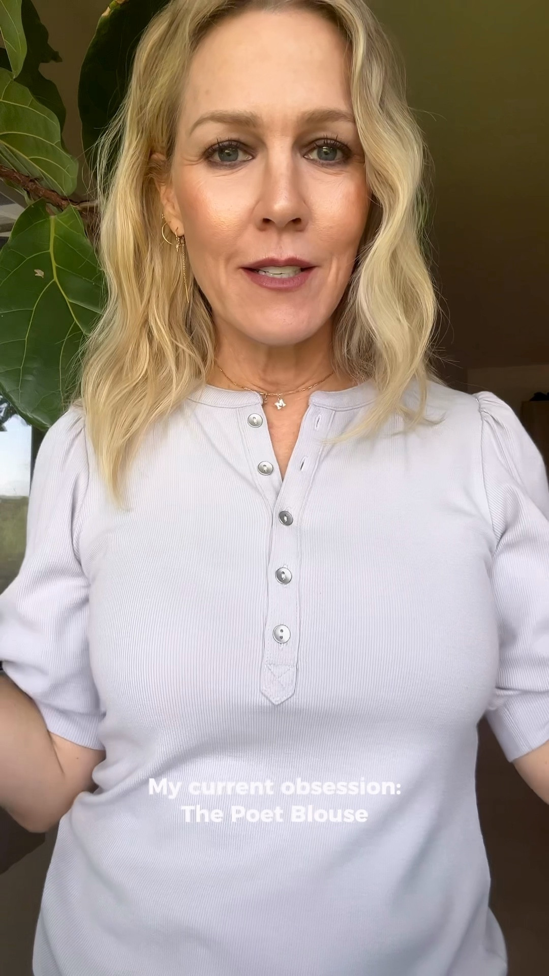 You heard it from Jennie herself, comfort is KEY.

That's why we've made the Poet Blouse with comfort and style in mind, for the perfect blend.
Throw it on, look cute, and feel like YOU. 