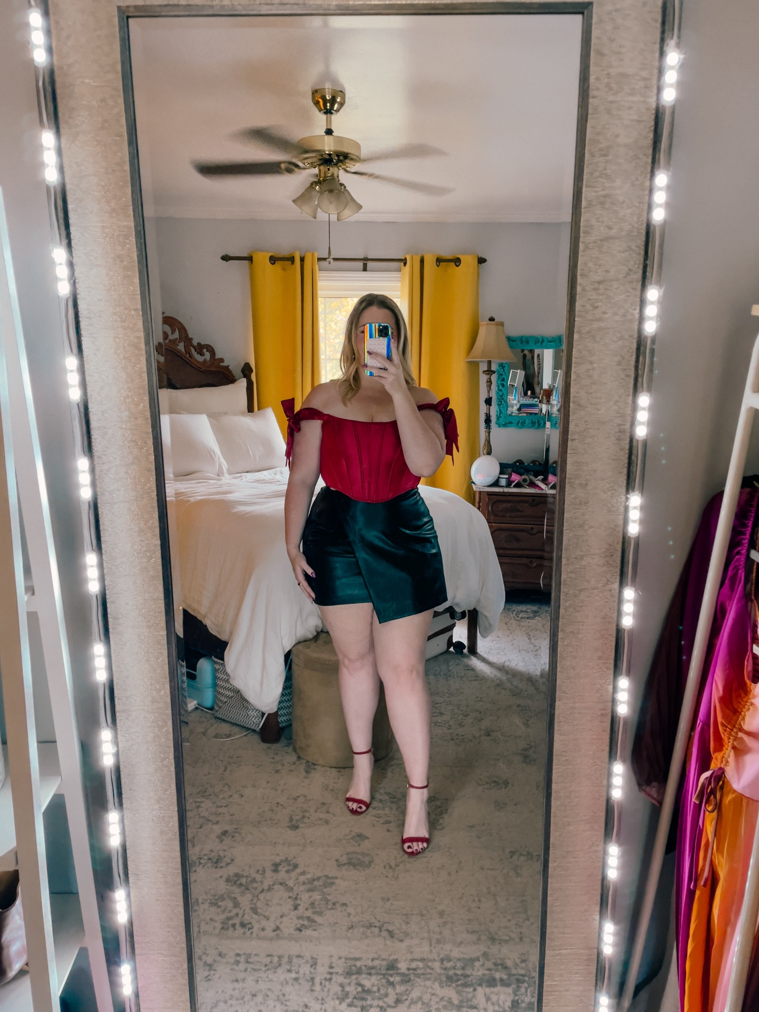 Holiday outfit Inspo for my corset top loving girlies 

#LTKmidsize #LTKparties #LTKfindsunder100