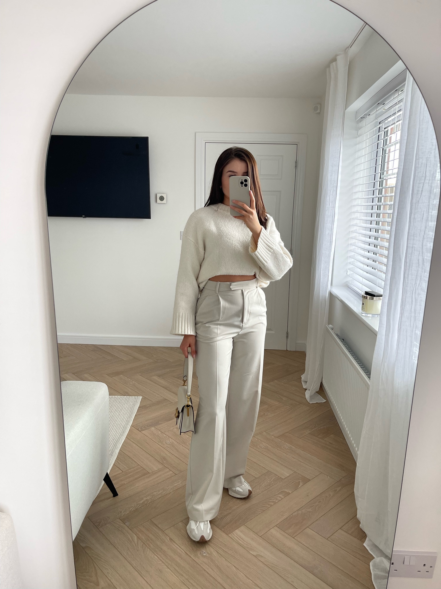 Tonal look 🤍

#LTKunder50 #LTKfit #LTKunder100