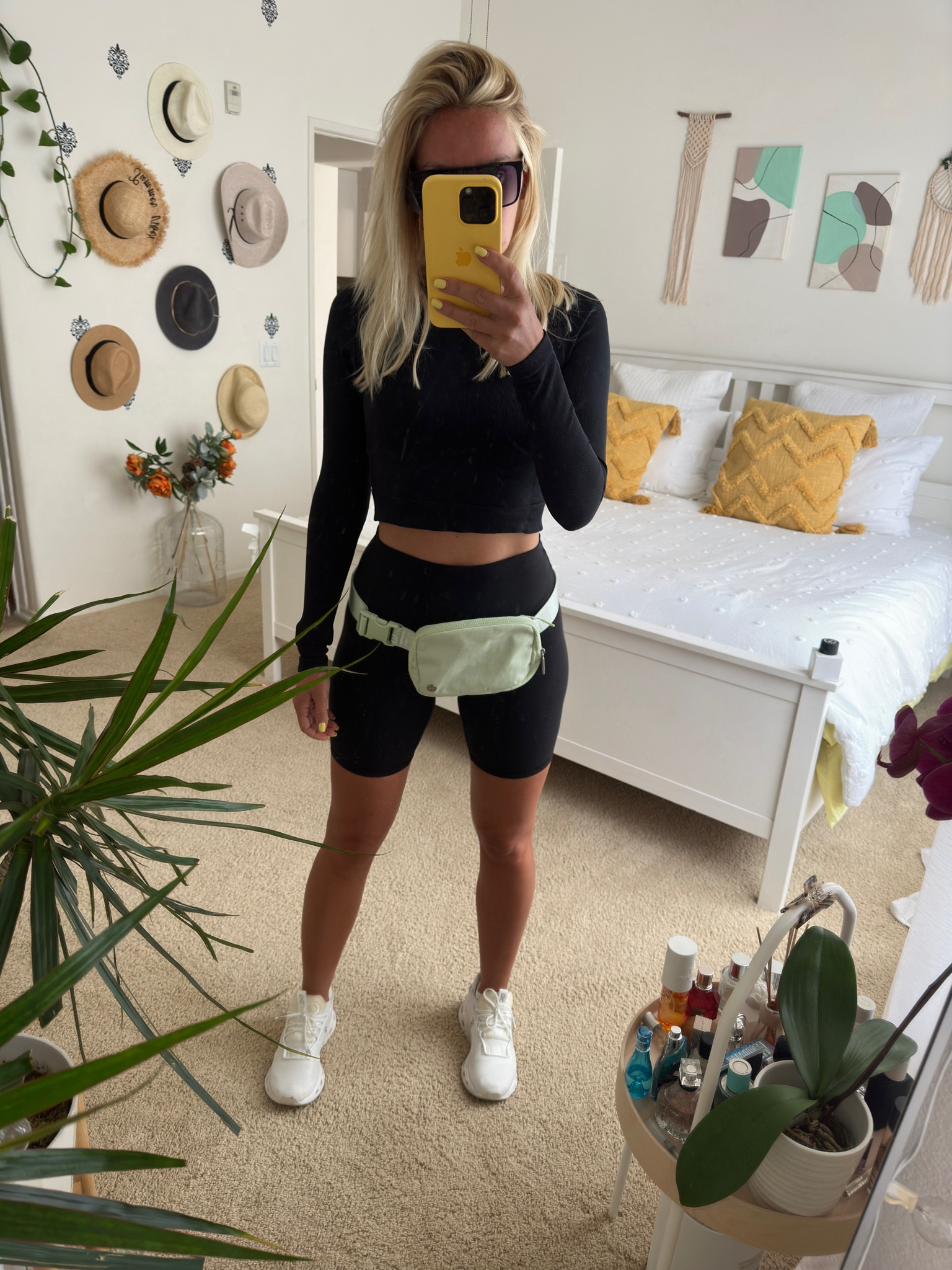Active set 🖤

#LTKsalealert