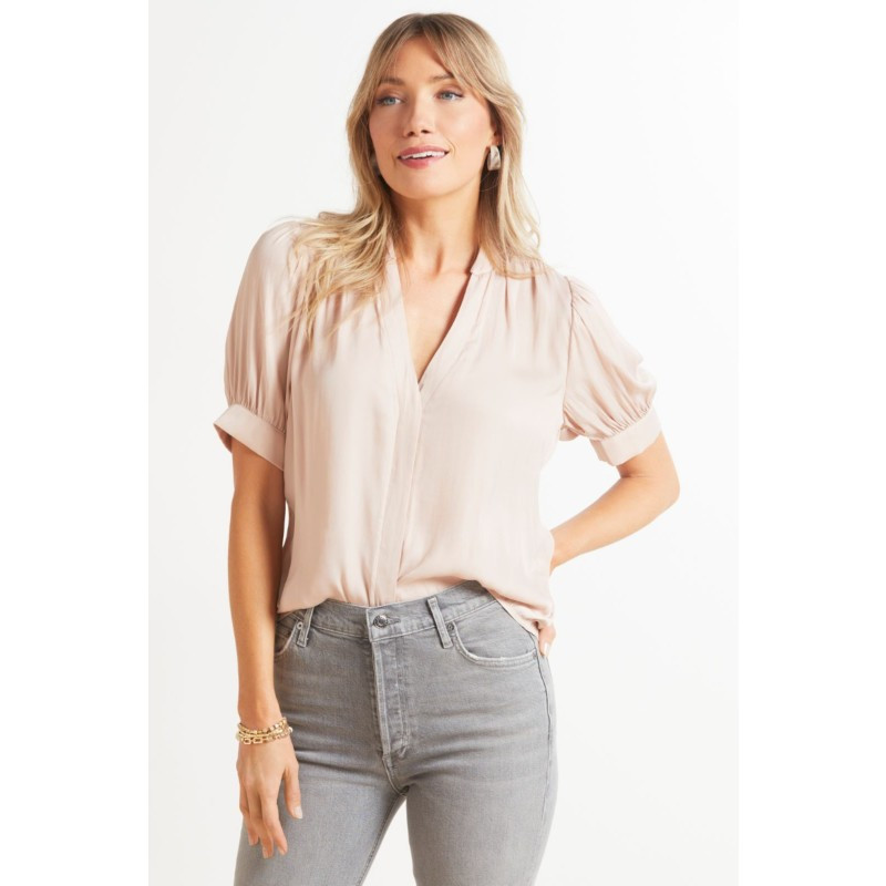 ROAN + RYAN Aubree Hammered Satin Blouse | EVEREVE | Evereve