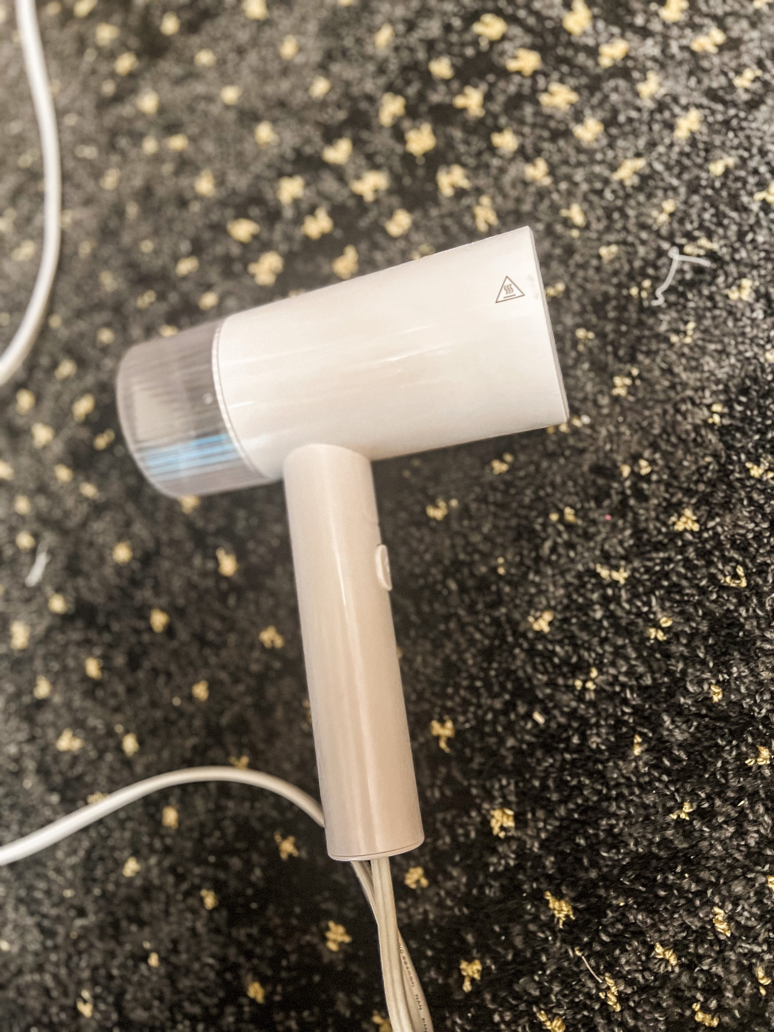 The best travel steamer. Must have. 

#LTKFind #LTKfamily #LTKtravel