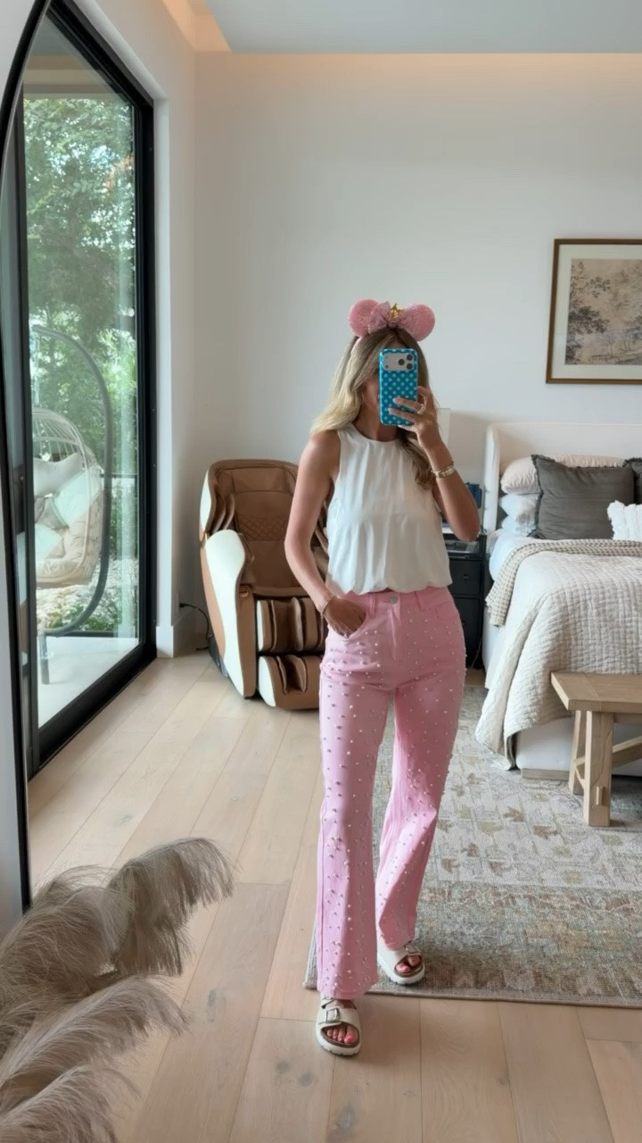 Amazon outfit that’s perfect for Disney!
Amazon fashion, Disney, Disney outfits for women, Disney vacation, vacation outfits, travel, travel outfits, summer fashion, mom style, moms over 40, Texas content creator

#LTKootd #LTKOver40 #LTKPetite