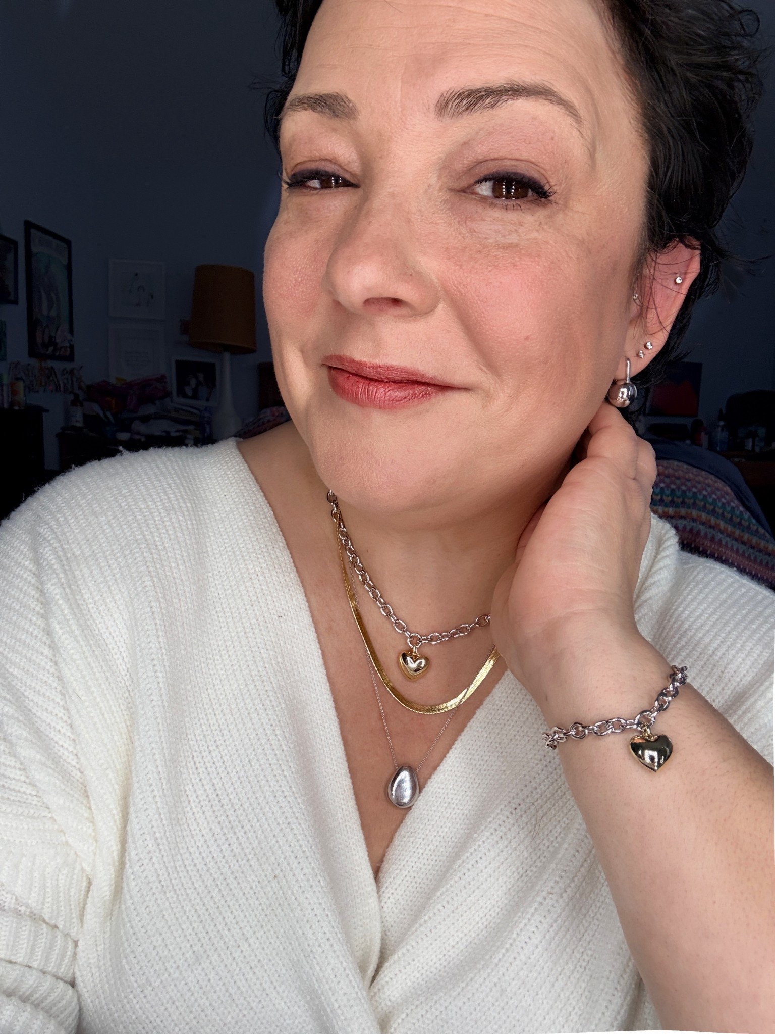 Loving the mixed metals jewelry trend and achieved it with some of my favorite @analuisany pieces. These heart pieces are so pretty! And right now #AnaLuisa is offering a pretty sweet gift with purchase #BestDeal #AnaLuisabassador 

#LTKValentine #LTKOver40