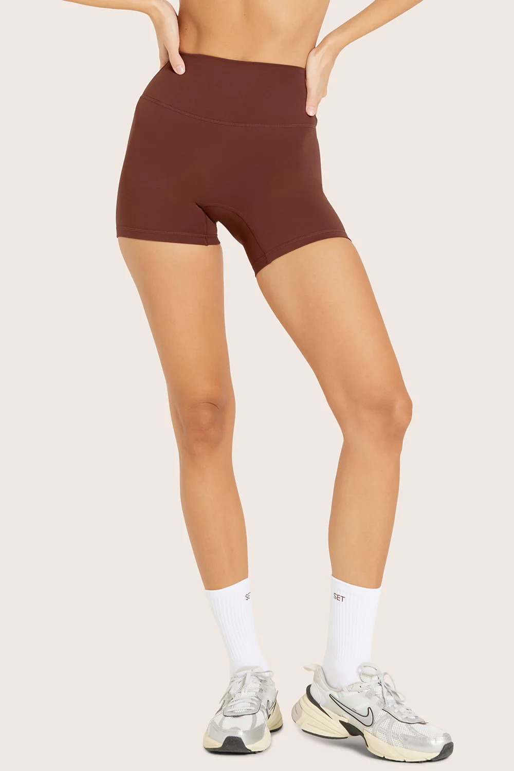 SPORTBODY® BIKE SHORTS - COLA | SET Active