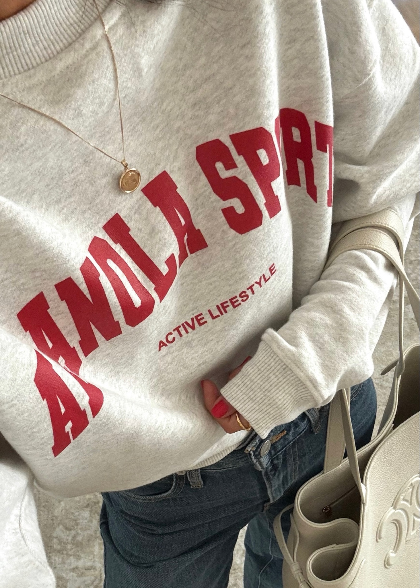 SCHOOL DROP OFF
I'm just shy of 5-7" wearing the size XS jeans and 24 jeans from target #stylinbyaylin #aylin

#LTKSeasonal #LTKActive #LTKStyleTip