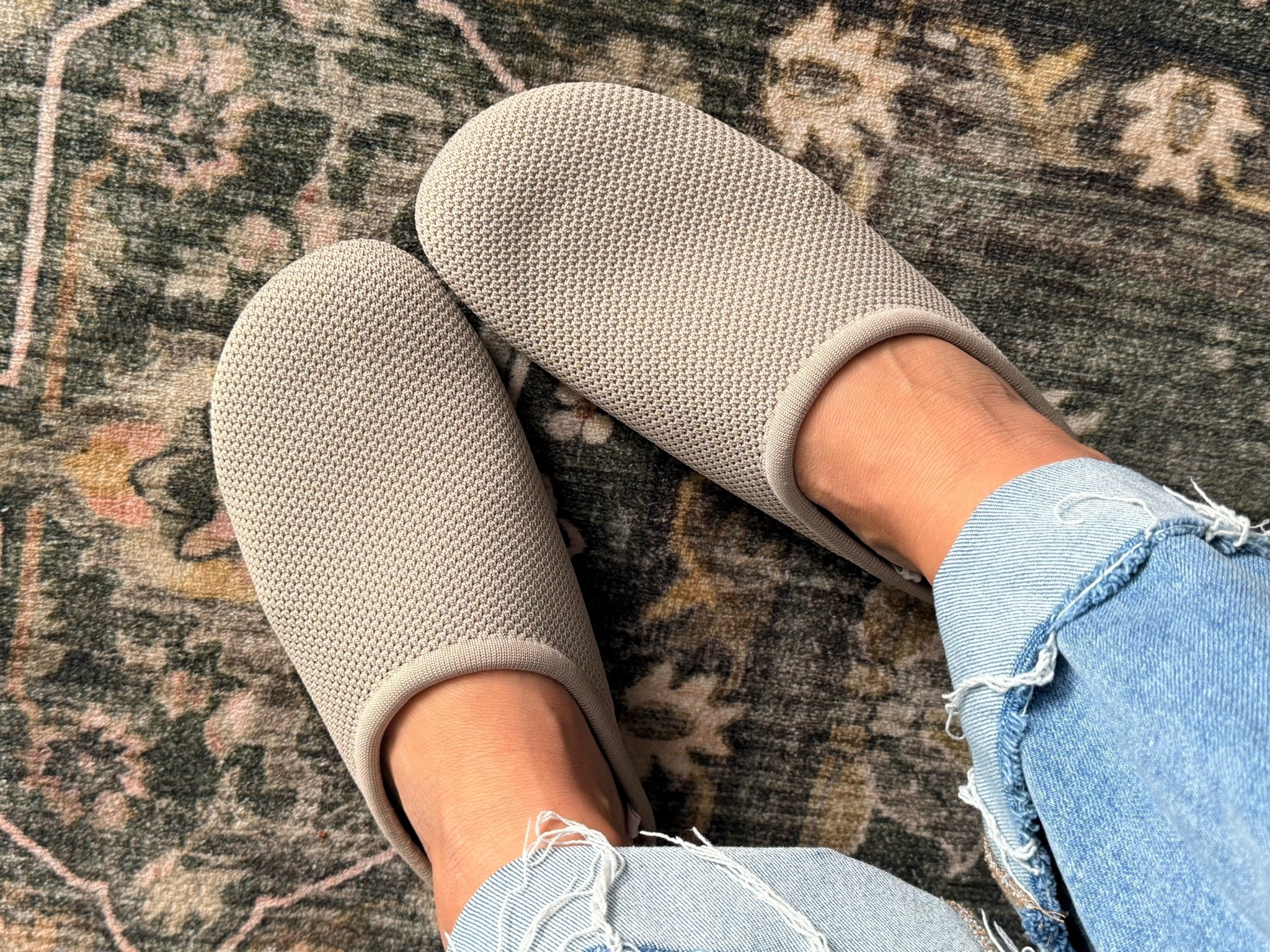 Designer look without the designer price tag 🤎 These Target slip-ons are giving elevated everyday comfort and I’m HERE for it. The perfect neutral shoe for jeans, leggings, errands, school drop-off… basically everything. 🙌🏼

#TargetFinds #TargetShoes #DesignerForLess #LTKFinds #LTKStyle #AffordableFashion #AffordableFinds #MomStyle #FallShoes #TargetStyle

#LTKmomlife #LTKU #LTKootd