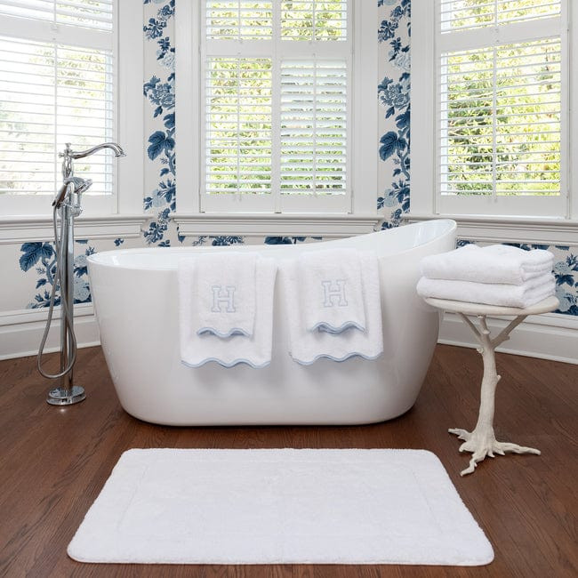 Home
      
    
        Bath Bundles
        
      
      Scallop Bath & Shower Set | Weezie Towels