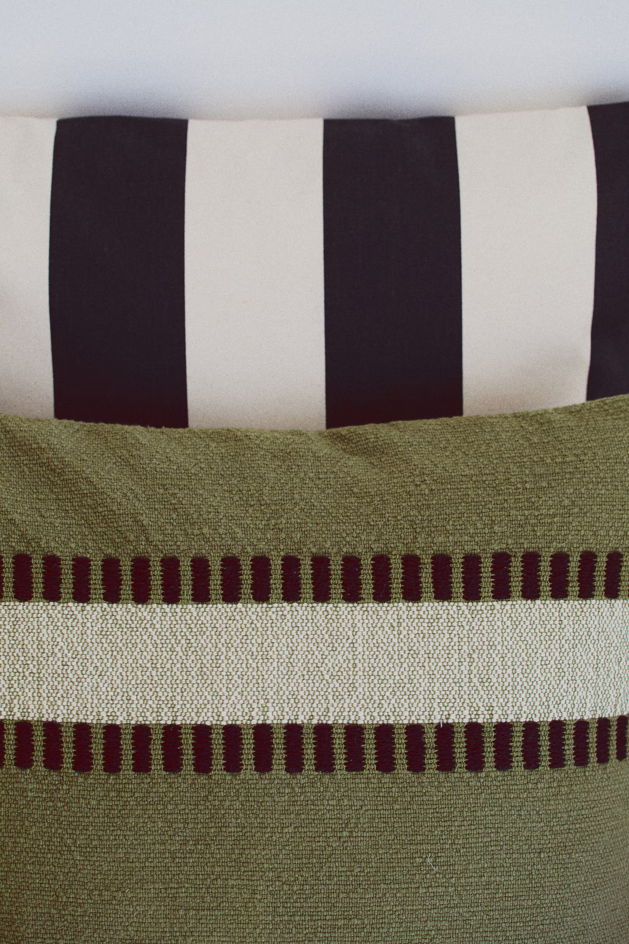 Patterned Cushion Cover | H&M (US + CA)