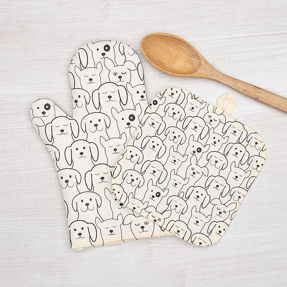 Dog Oven Mitt + Pot Holder | West Elm (US)