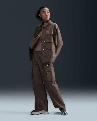 Nike Sportswear Everything Wovens Women's Mid-Rise Cargo Pants | Nike (US)