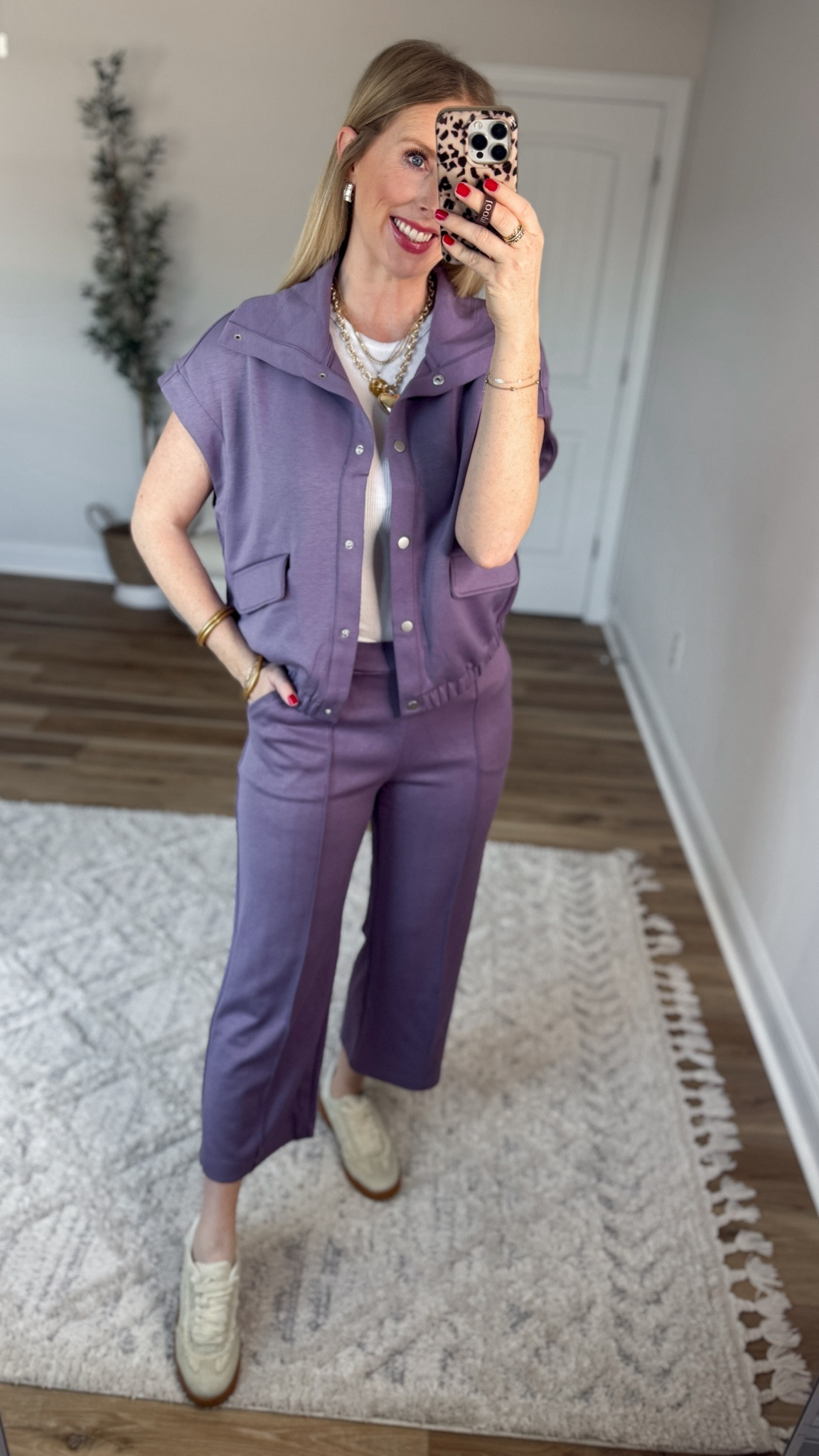 Weekend Walmart Wins try on
ScubaKnit button front vest- small
Scuba knit cropped pants- small [if between, go down]

#LTKootd