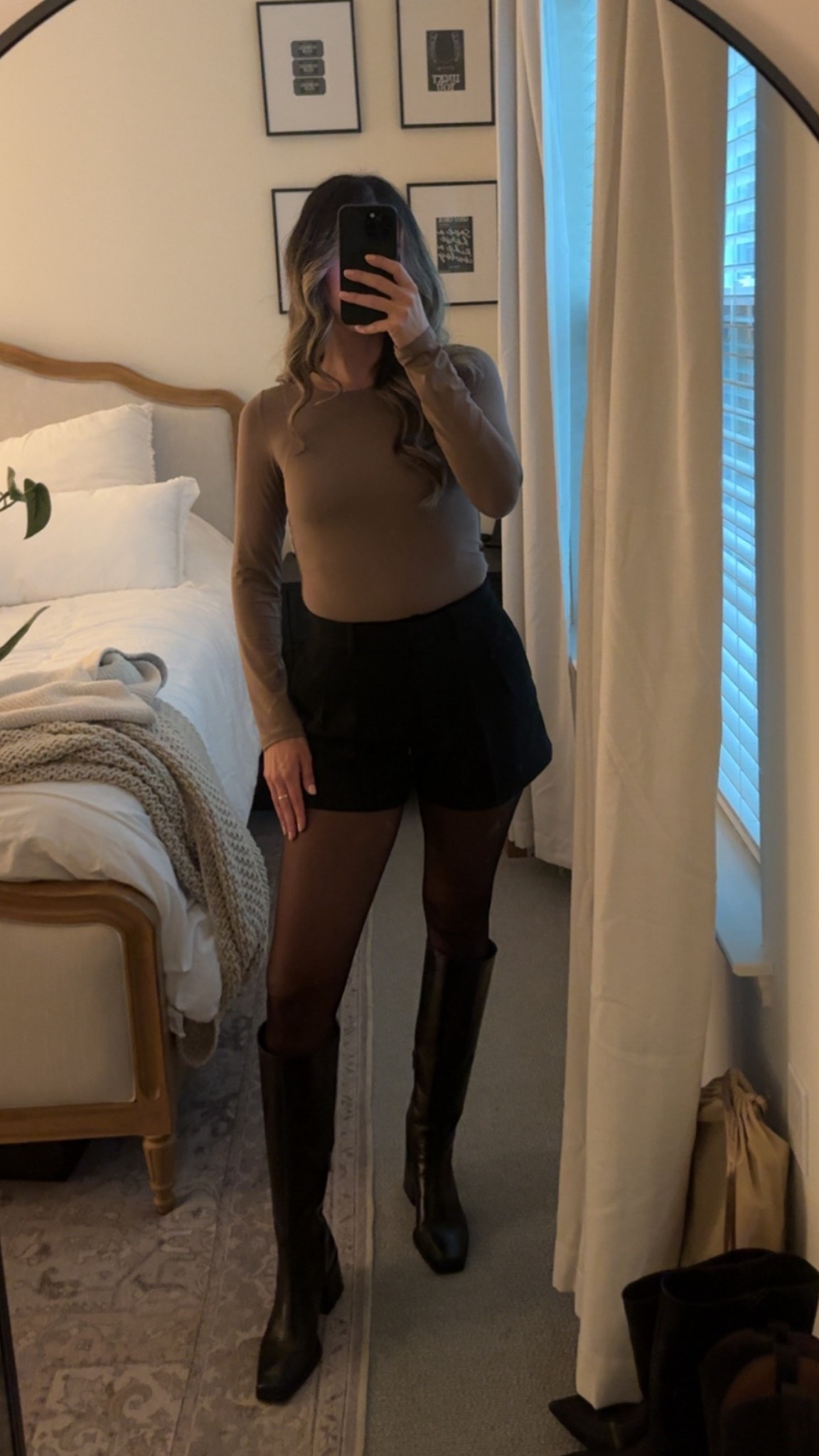 Did someone say girls night out? And it’s fall🤎

#LTKFindsUnder100 #LTKFindsUnder50 #LTKStyleTip