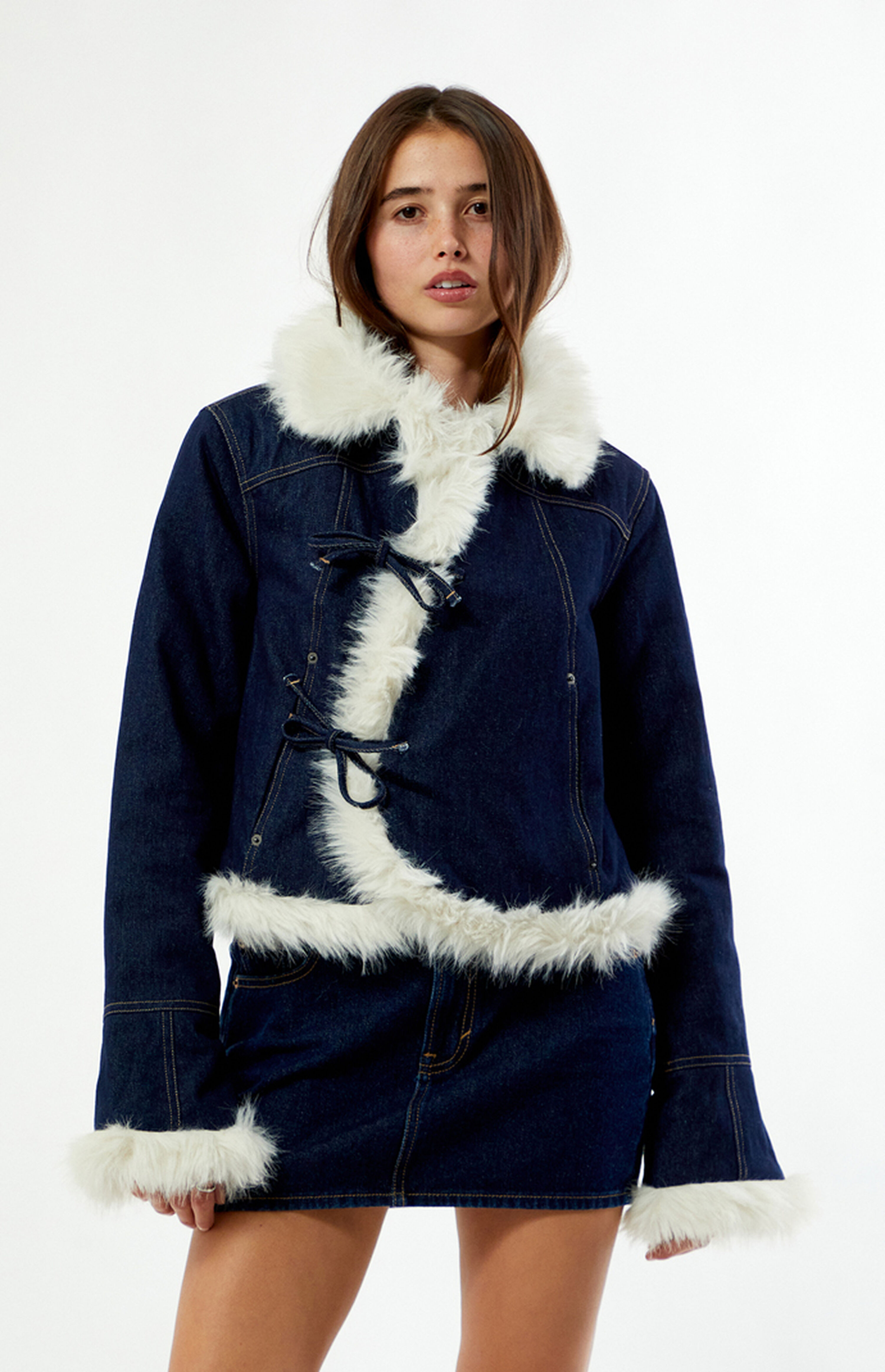 Daisy Street Iris Faux Fur Trim Denim Jacket | PacSun