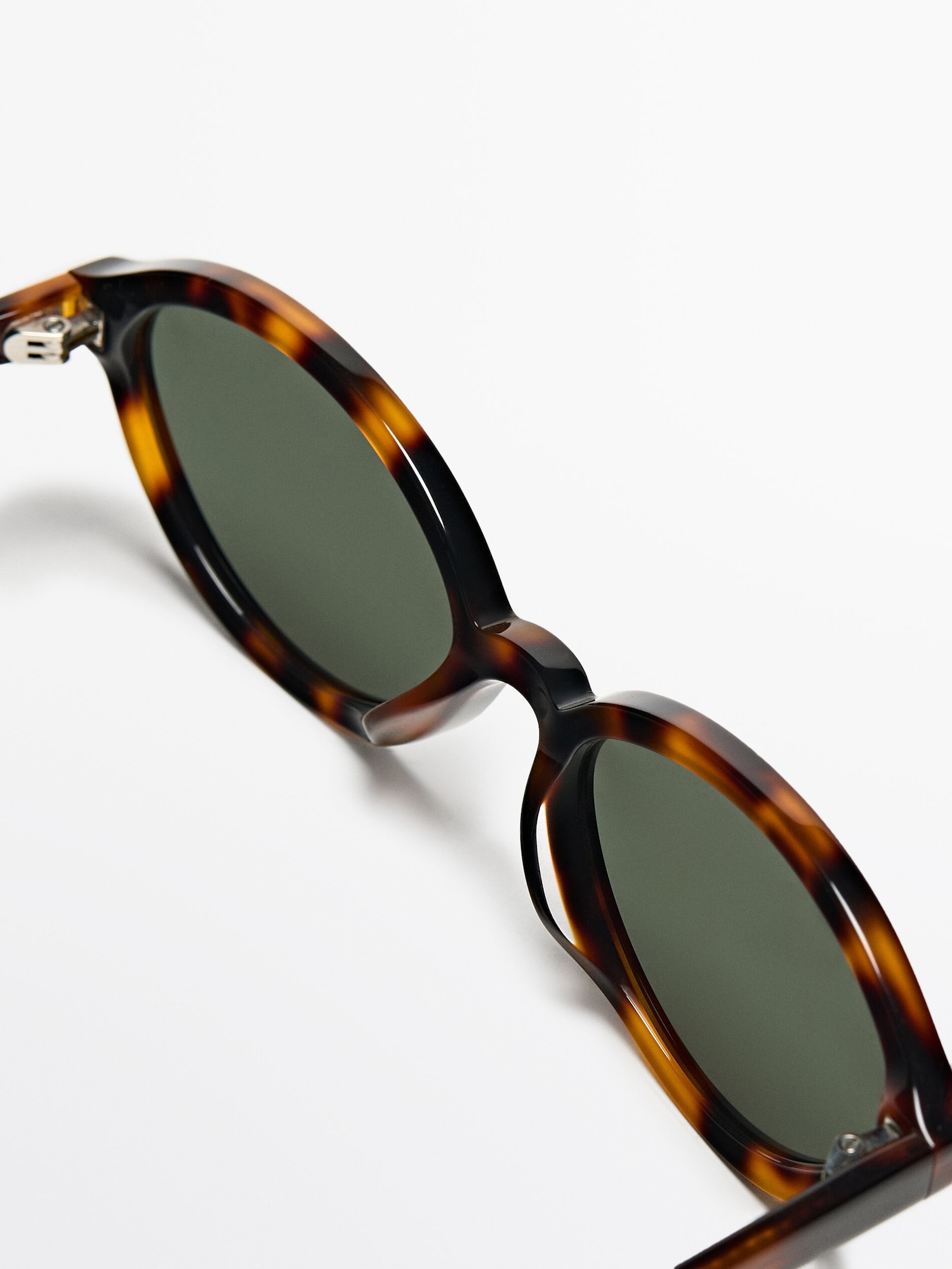 Tortoiseshell effect sunglasses | Massimo Dutti US