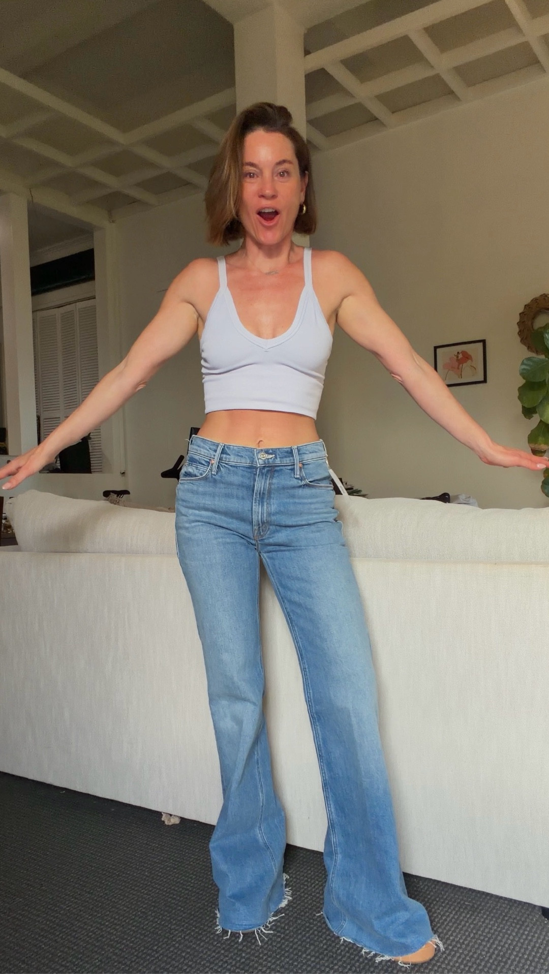 I went back for the 26’s!! They fit like a glove // Mother Denim Flare 

#LTKootd #LTKOver40