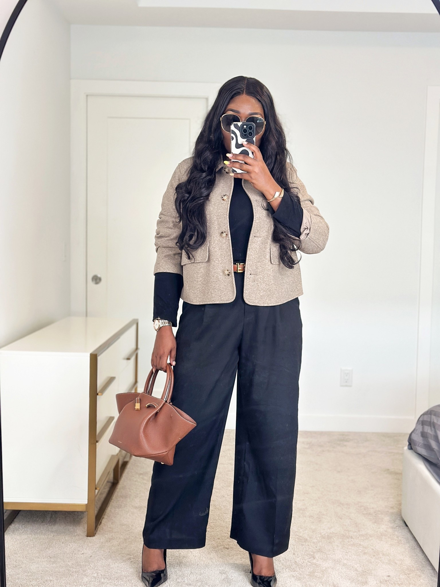 Sunday outfit. I have a size L jacket on, size 12 pants and size 42 heels 

#LTKcanada #LTKfall