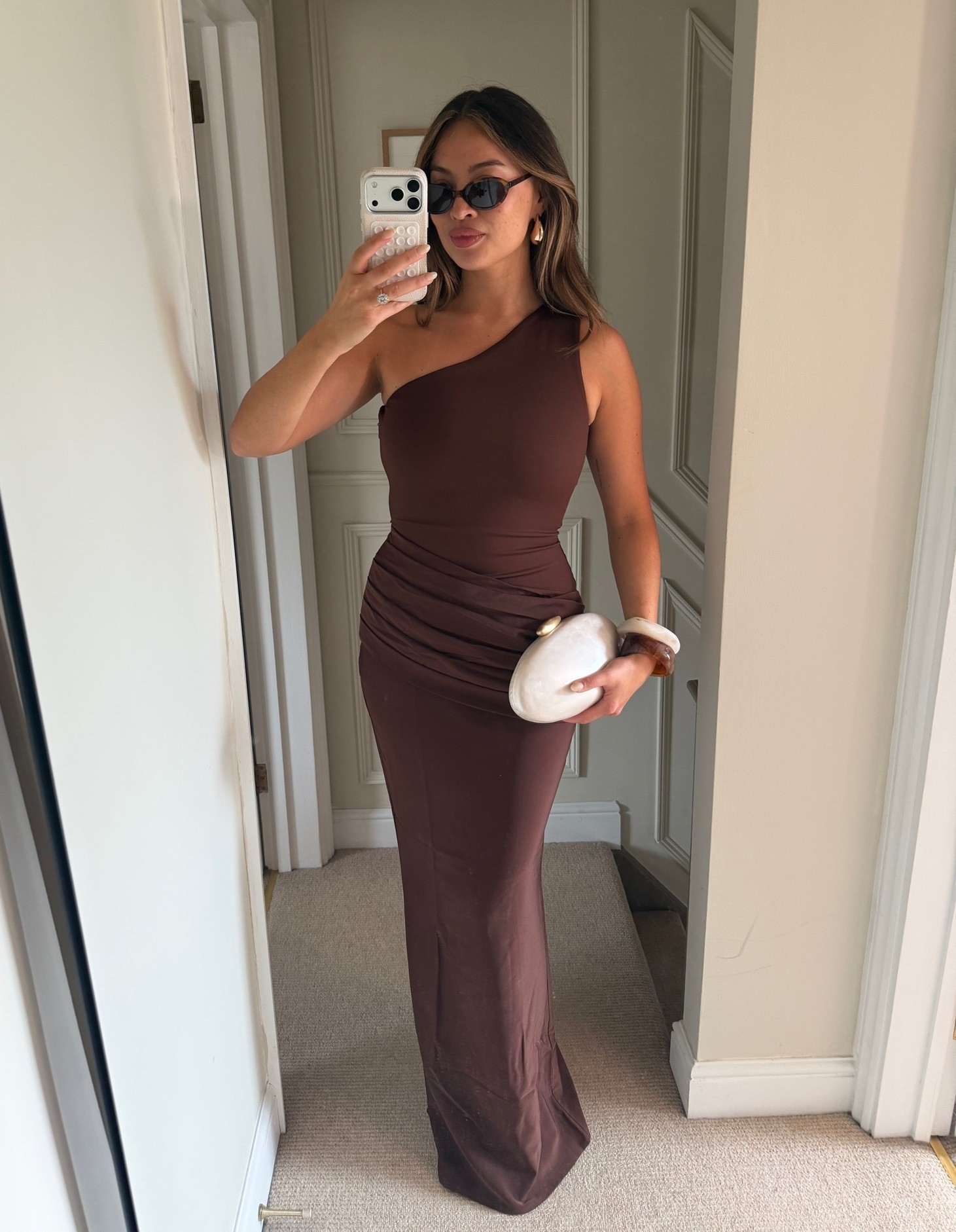 this brown dress is perfect, wearing a size 8 and i’m 5’5 #weddingguest

#LTKwedding