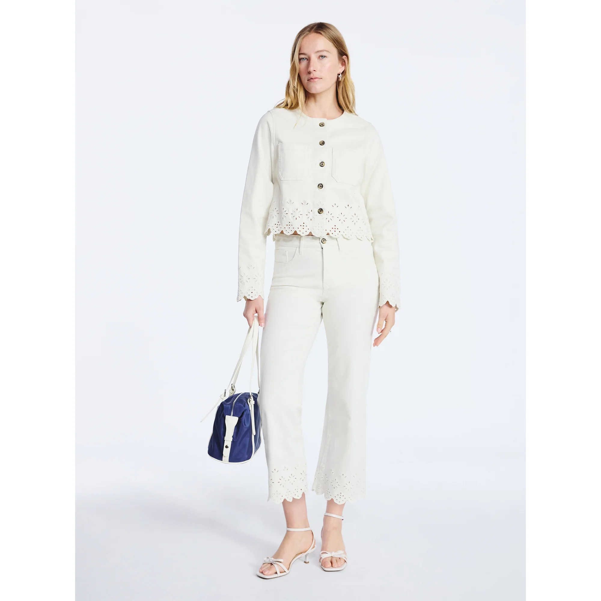 Free Assembly Women's and Women's Plus Embroidered Eyelet Cropped Jeans, 28" Inseam, Sizes 0-26 P... | Walmart (US)