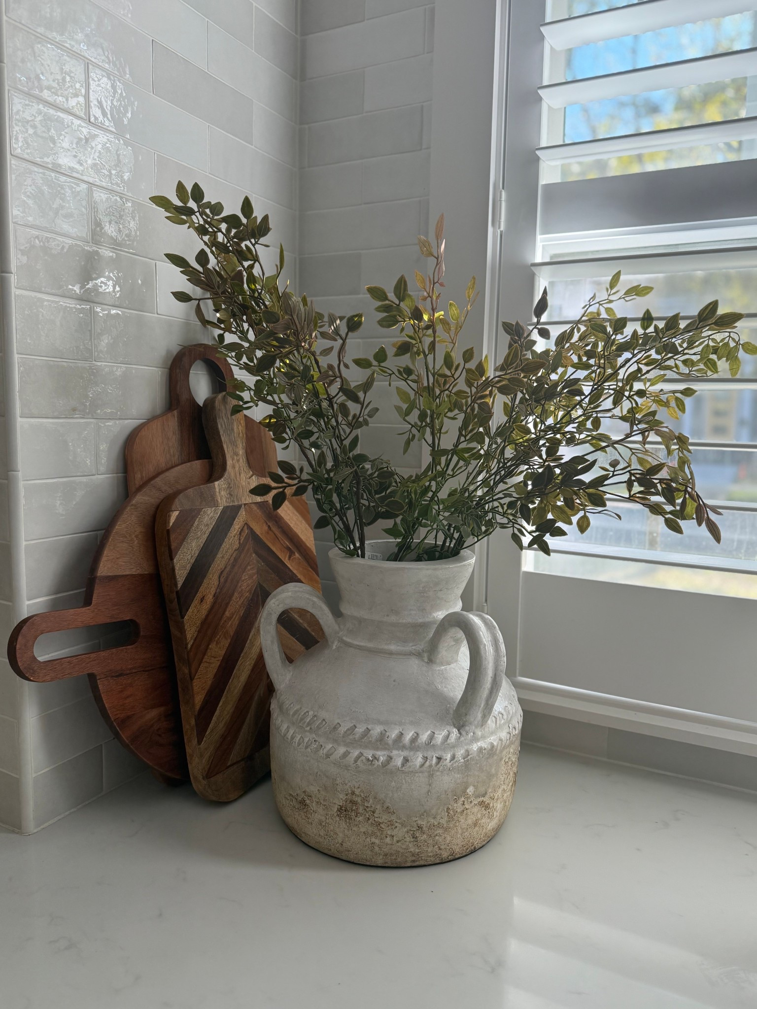 Kitchen corner styling 
Fall stems 
Large cutting boards
Charcuterie trays
Oversized jug urn 
Terracotta vase

#LTKSaleAlert #LTKSeasonal #LTKHome