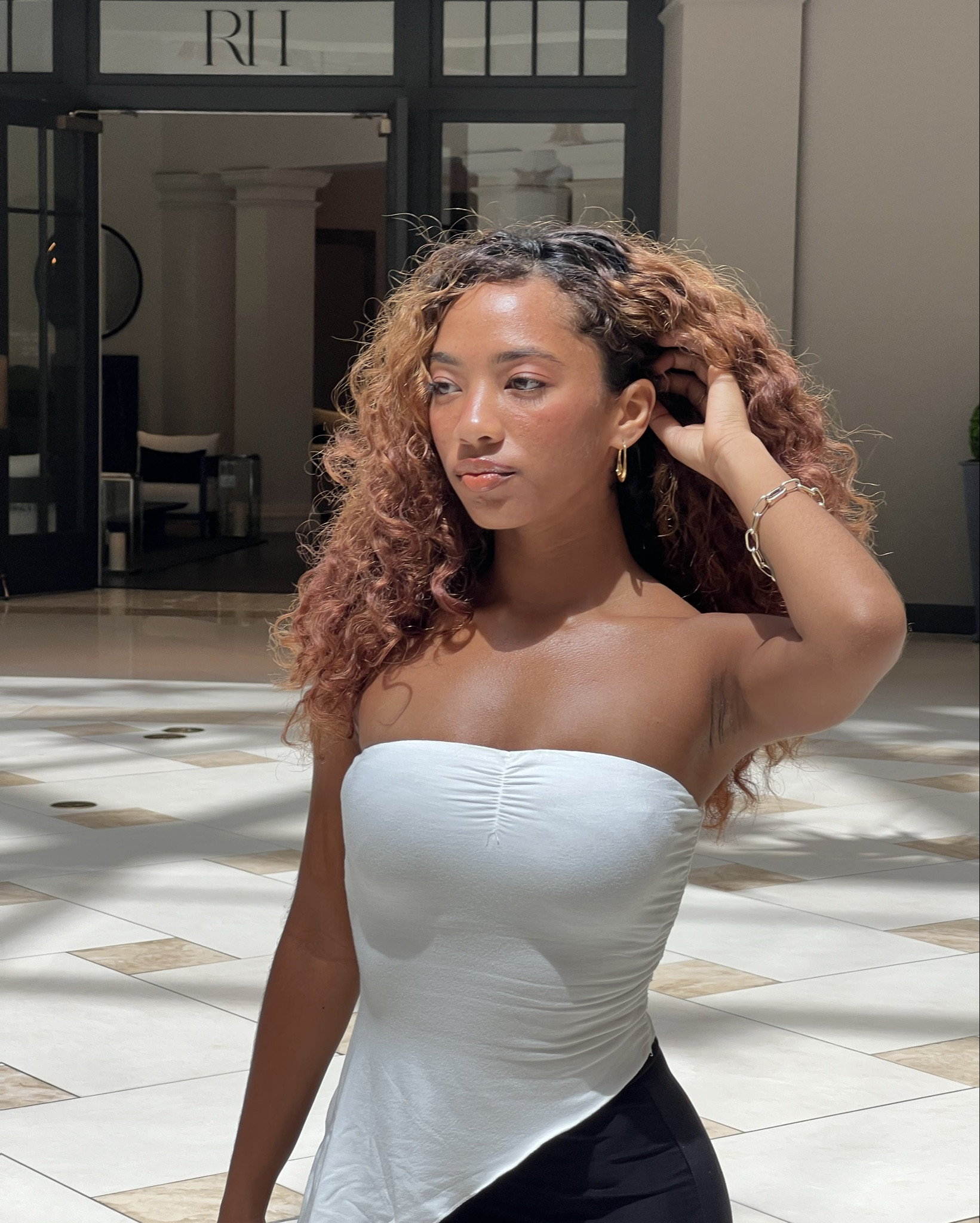 Viral white top and earrings. Spring outfit, luxury, Easter, spring inspo | TOP - xs 

#LTKstyletip #LTKbeauty #LTKGiftGuide