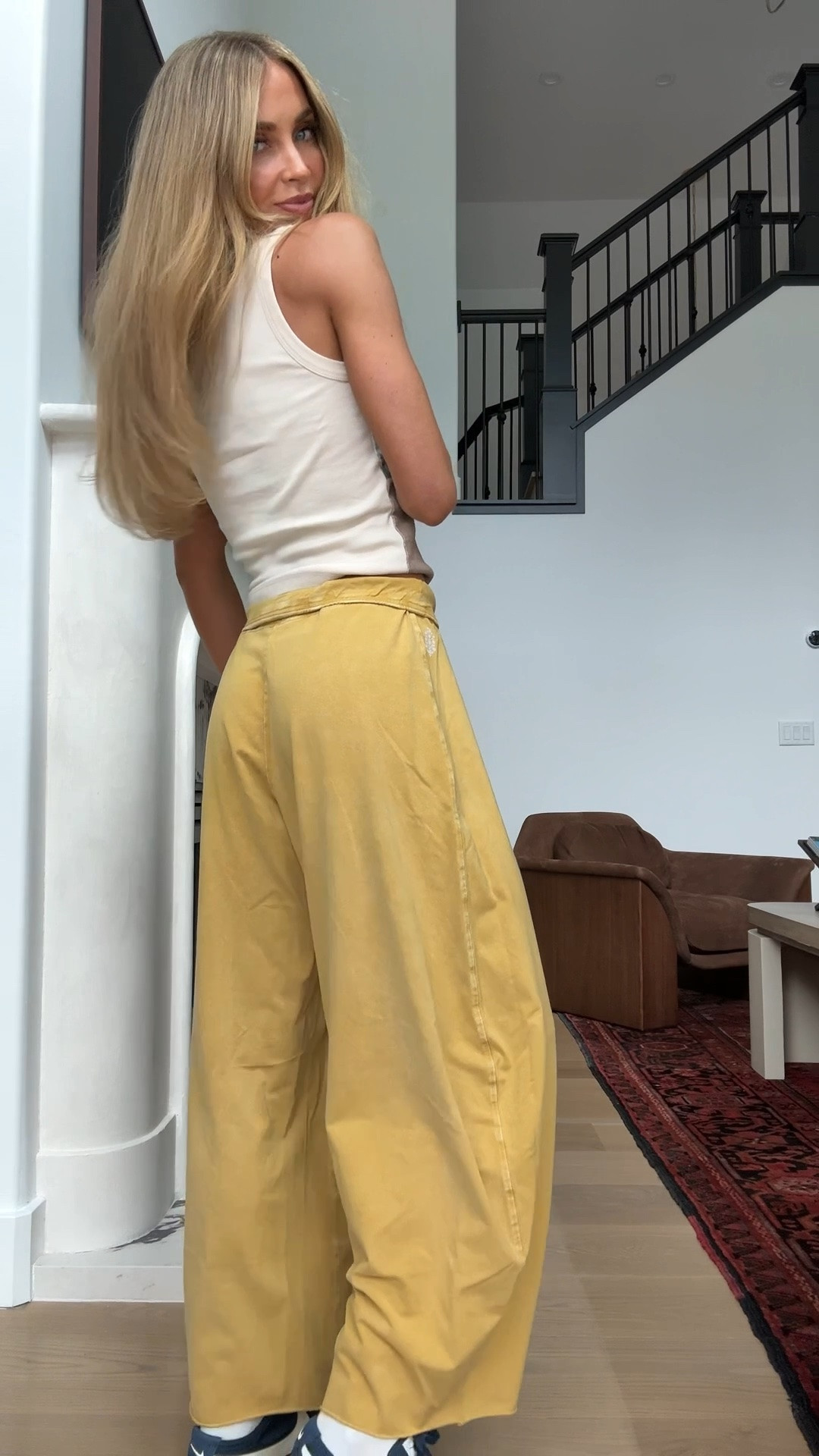 Casual fit 

Tank xs
Pant xs