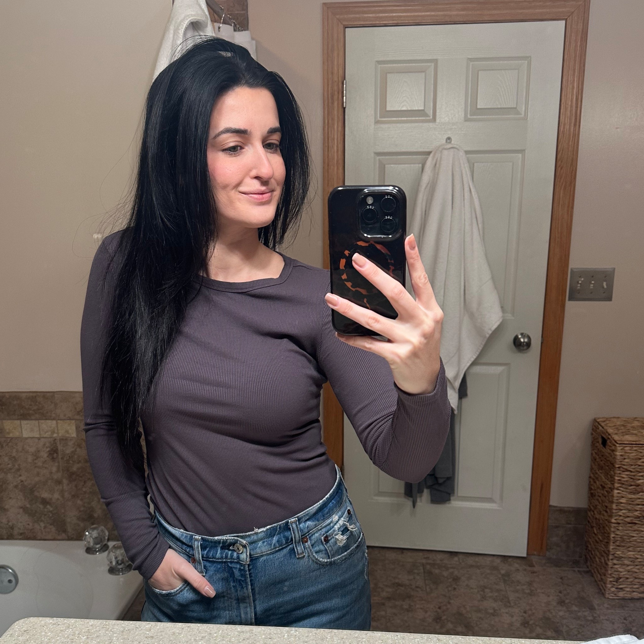 My go to, every day basic T and my favorite hair shine product 🩶

#LTKStyleTip #LTKFindsUnder50
