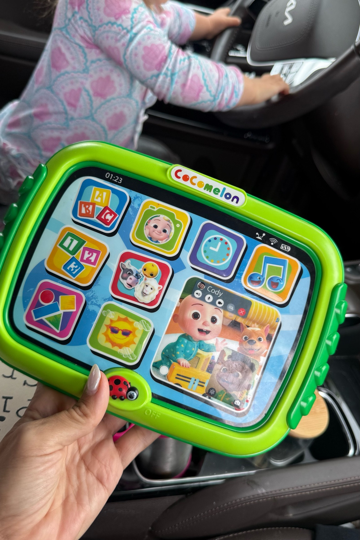Toddler iPad 😝 

#LTKBaby #LTKKids #LTKTravel