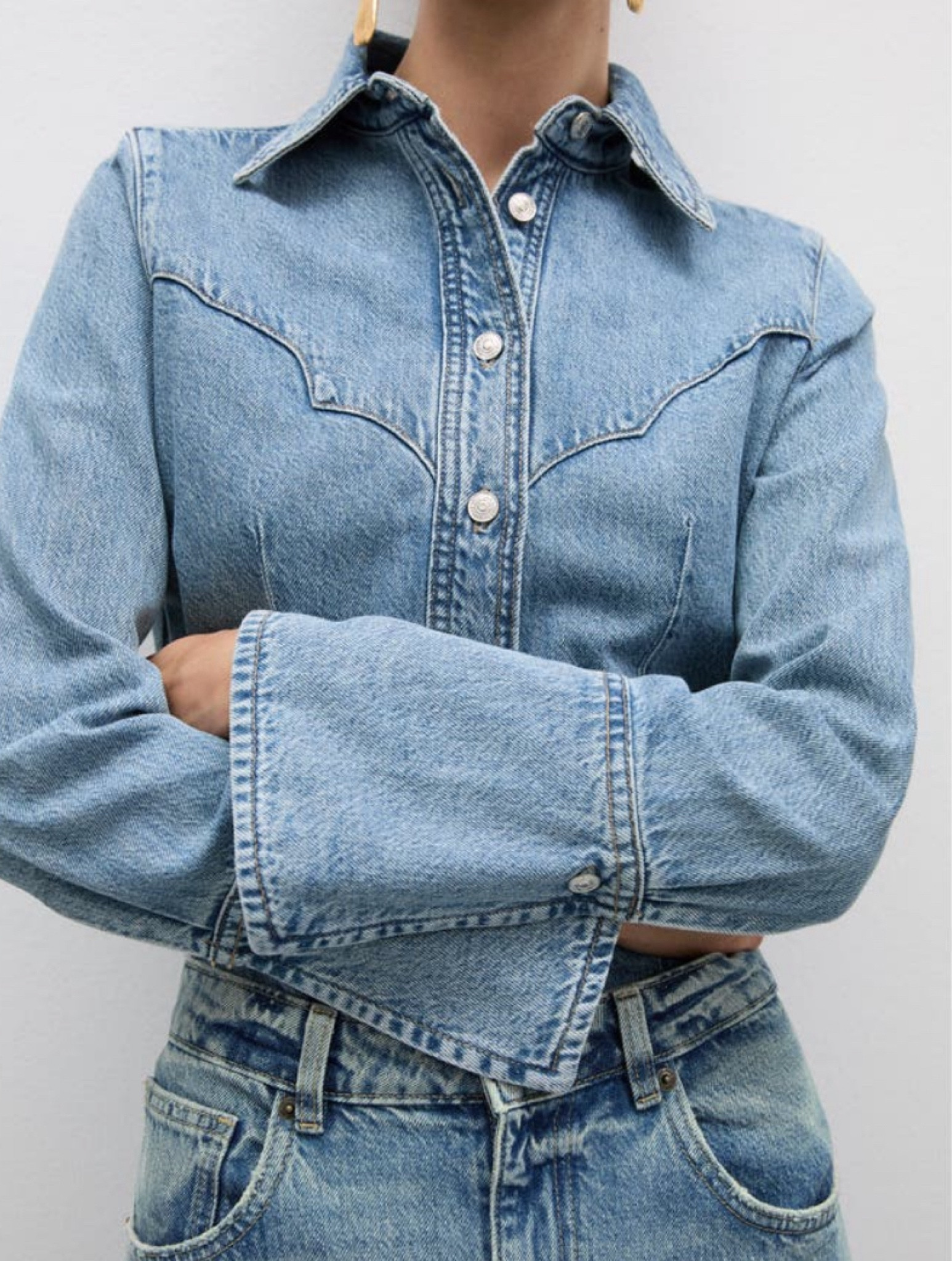 Venetia Denim Western Jacket
MANGO

#LTKFindsUnder100
