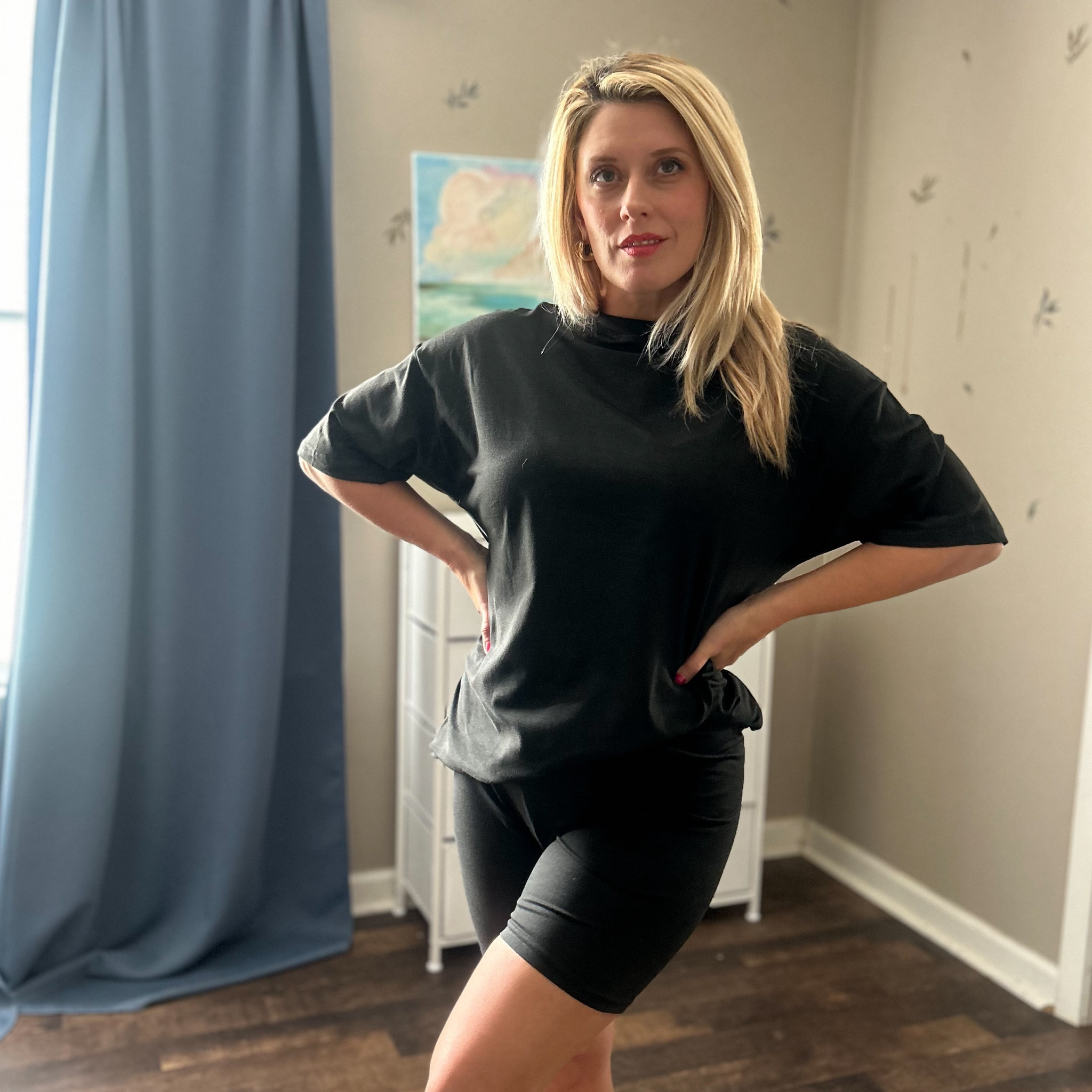 Comfy and chic 🖤



#LTKSeasonal #LTKGiftGuide #LTKHoliday