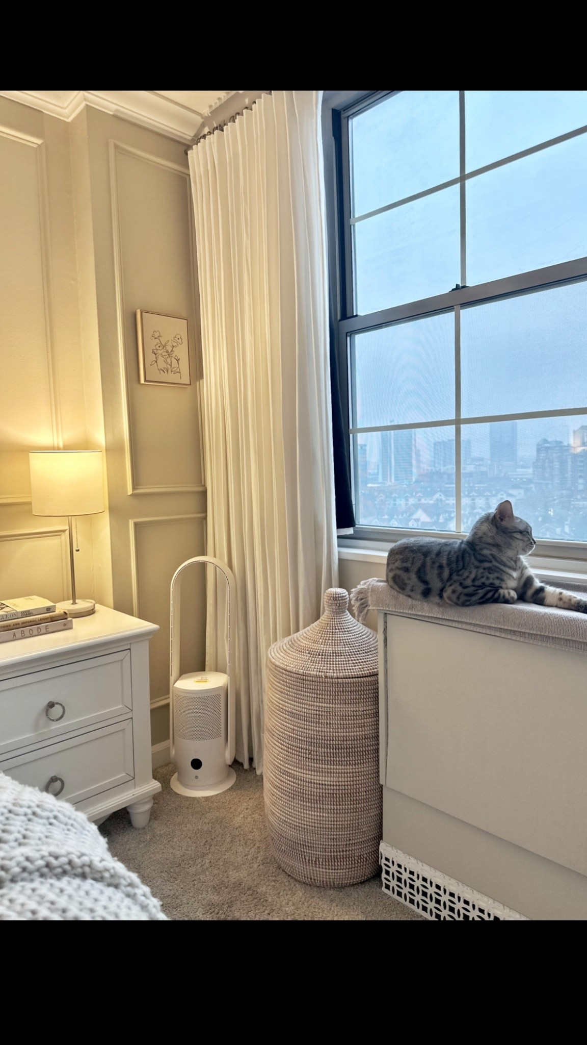 Snowy mornings making it so peaceful at home ❄️

#bedroomdecor #bedroom #snow

#LTKFamily #LTKSpringSale #LTKHome