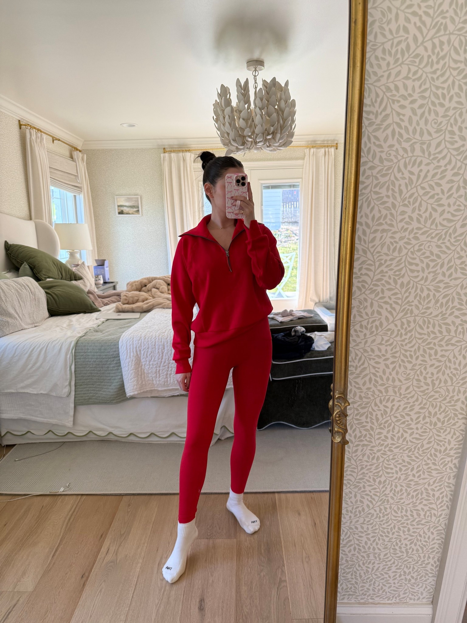 Red activewear set / small in everything!