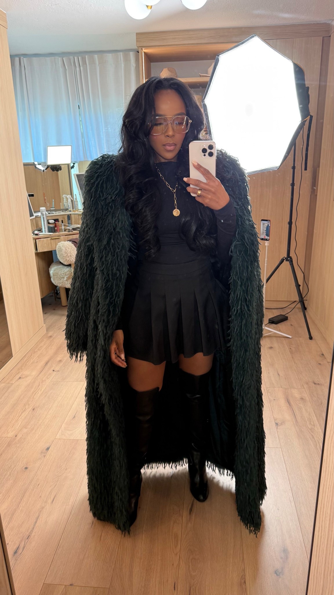 ✨ Bold Textures, Clean Layers

This look is all about contrast done right. Statement outerwear paired with classic black basics creates an elevated day-to-night vibe that always hits. Confident, polished, and effortless, it’s one of those outfits you can recreate again and again with pieces that truly work overtime in your closet — a cost-per-wear win.

Perfect for:
• Dinner plans
• Date night
• Stylish nights out

📏 Sizing:
Top: Small
Skirt: Small
Boots: True to size
Coat: Small

Save this post for later.

Elevated winter outfit inspiration, faux fur coat styling, black mini skirt looks, chic night-out outfits, statement outerwear, timeless wardrobe staples.

Follow me on Instagram and YouTube @kirasfashionfinds

#LTKootd #LTKPetite